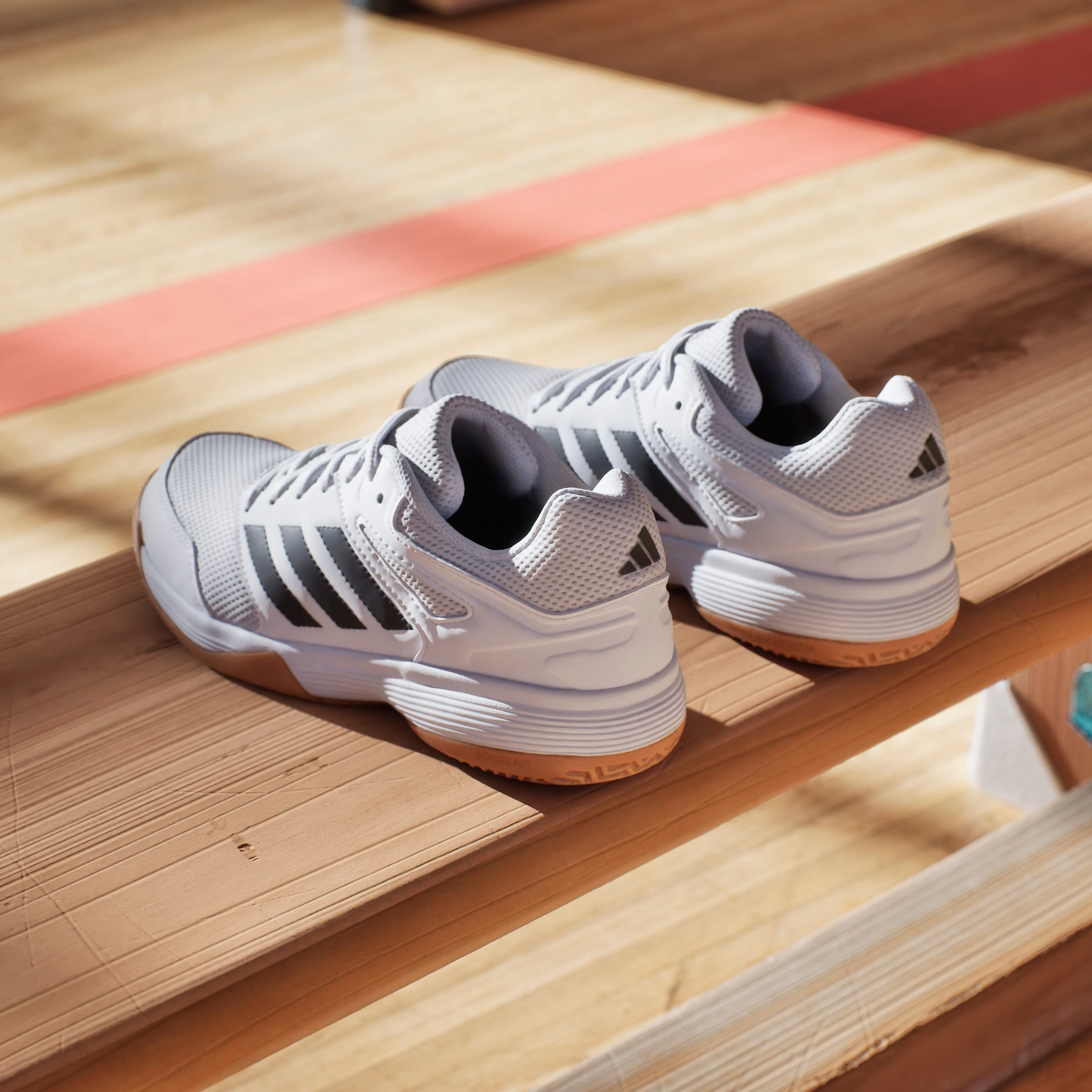adidas Performance Hallenschuh »SPEEDCOURT IN  KIDS«  geeignet für jeden Hallensport, Indoorschuhe für Kinder & Jugendliche