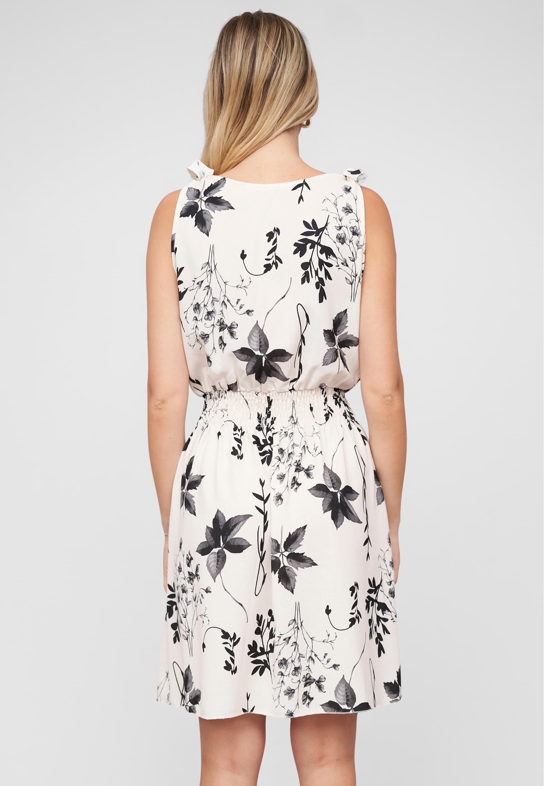 CLOUD 5IVE Shirtkleid »CLOUD 5IVE Dress with buttons and knot details flower print« 1 Stk. tlg.