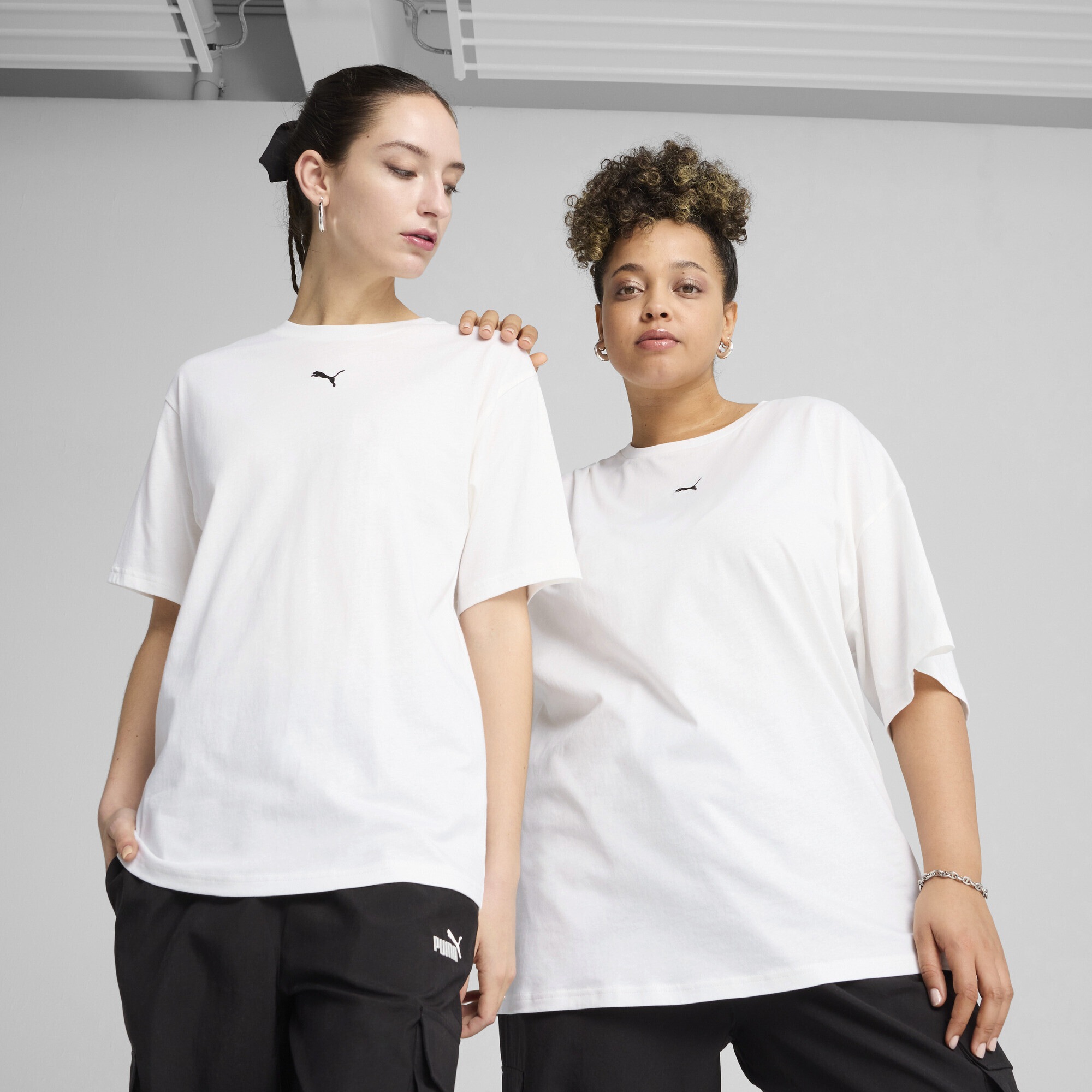 PUMA T-Shirt »ESS Relaxed T-Shirt Damen«