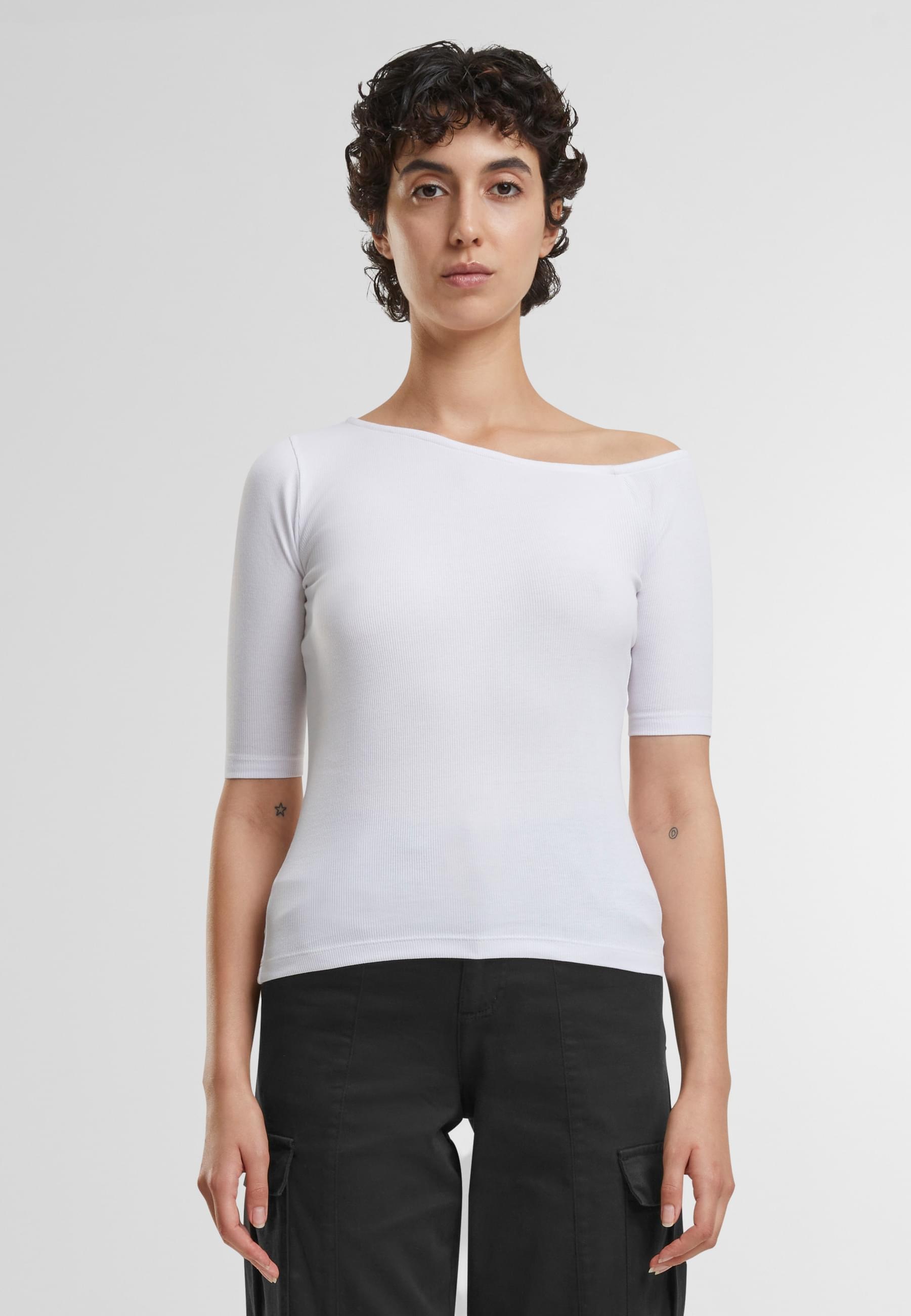 URBAN CLASSICS T-Shirt »Urban Classics Ladies Organic Asymmetric Rib Tee«, (1 tlg.)