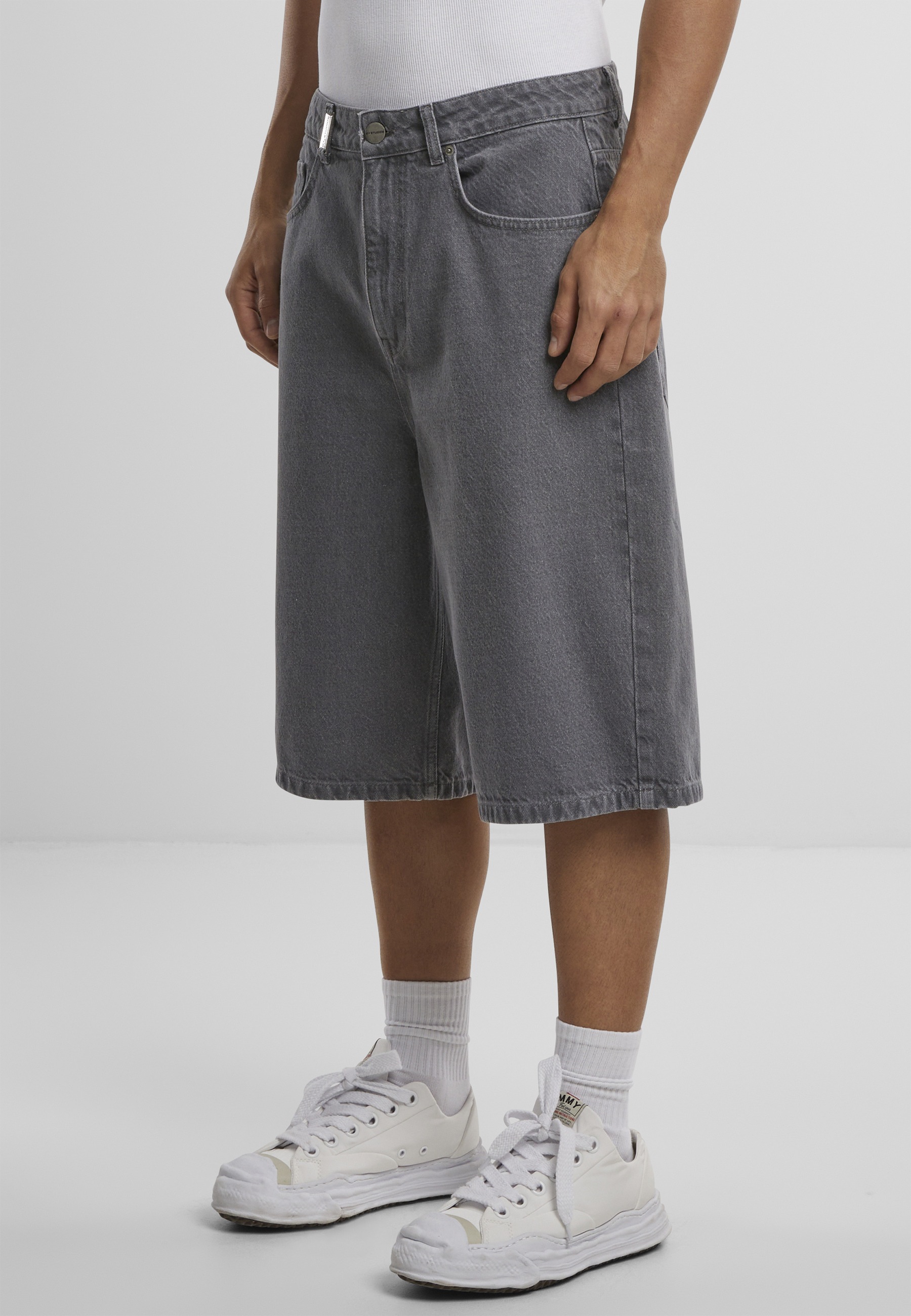 2Y Studios Shorts »2Y Studios Junan Baggy Basic Shorts«