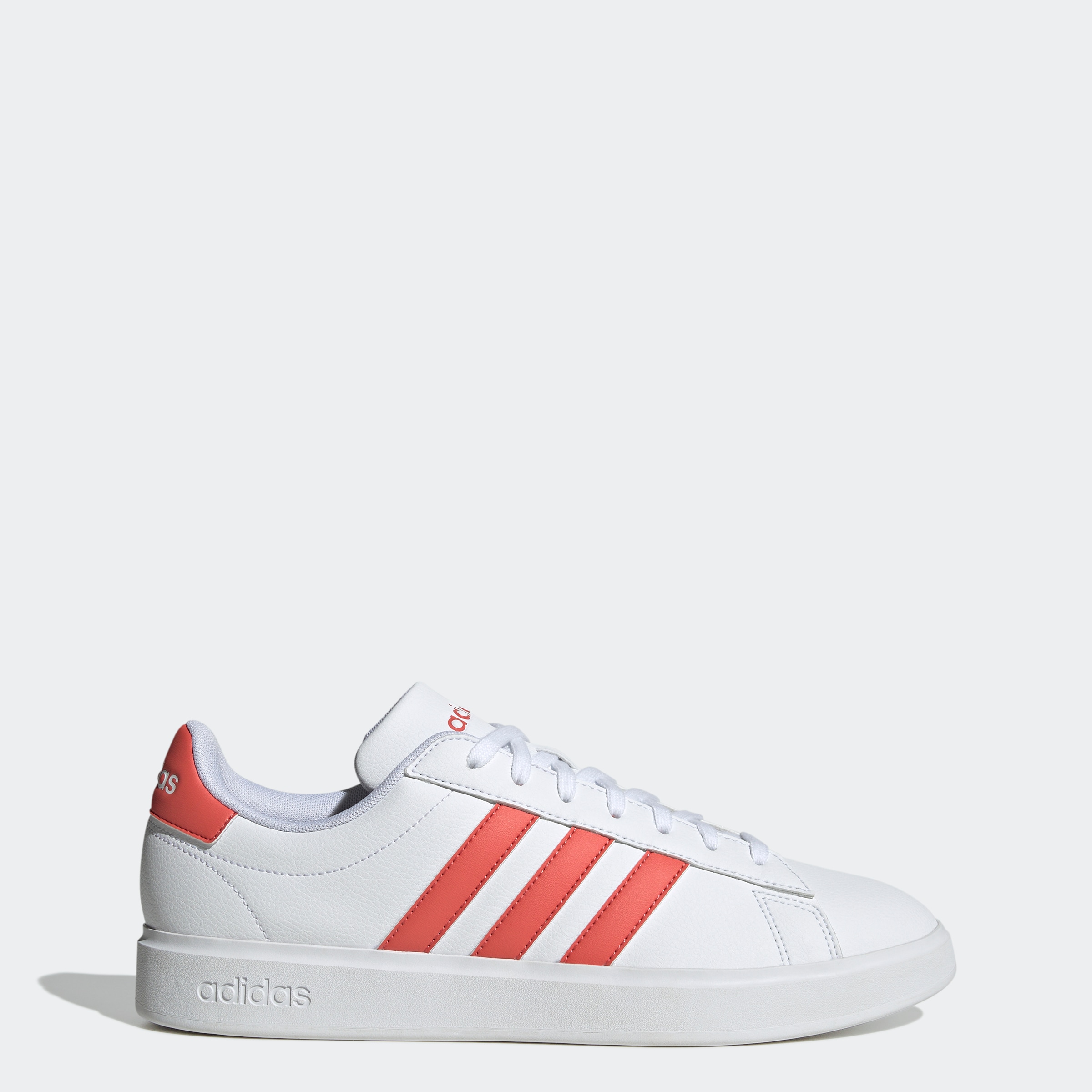 adidas Sportswear Sneaker »GRAND COURT CLOUDFOAM COMFORT«, Design auf den Spuren des adidas Superstar