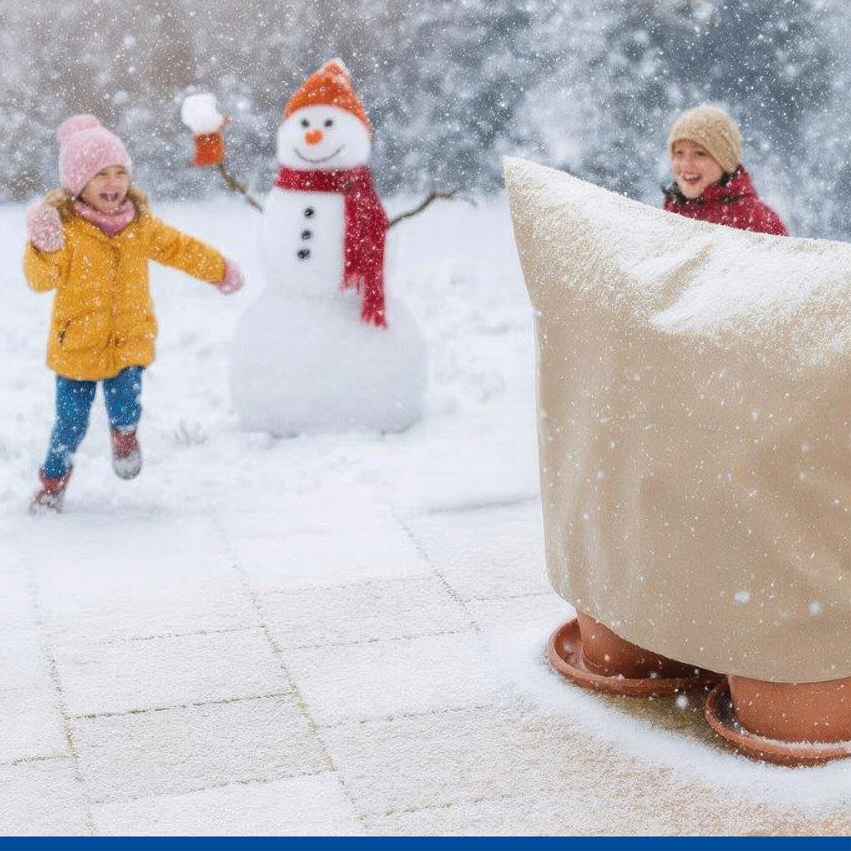 Maximex Winterschutzhaube »Pflanzenschutz-Vlies, 80x60 cm« reißfestes Vlies, mit Reißverschluss und Zugband, BxH: 30x40 cm