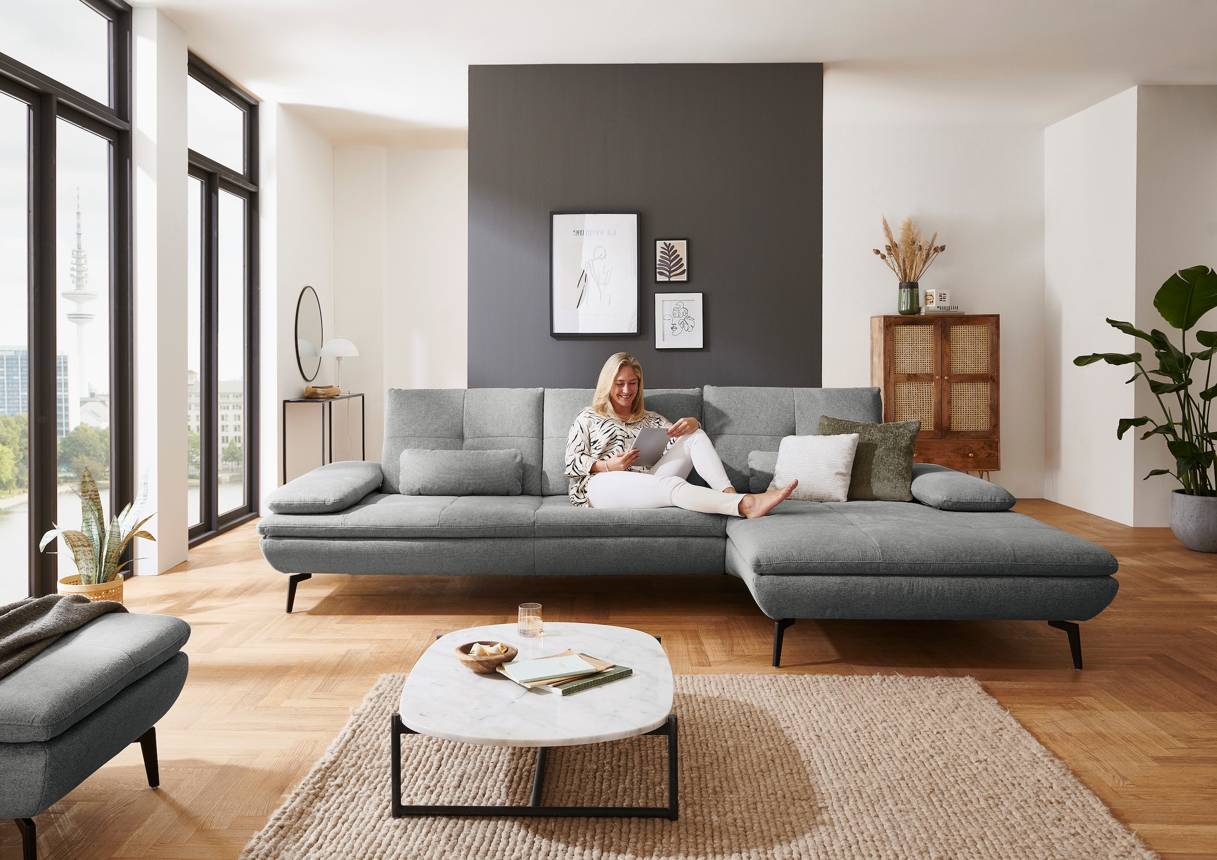 Die PlanBar Ecksofa "MP-IN23002 L-Form" wahlweise mit Armteil- und Sitztief günstig online kaufen