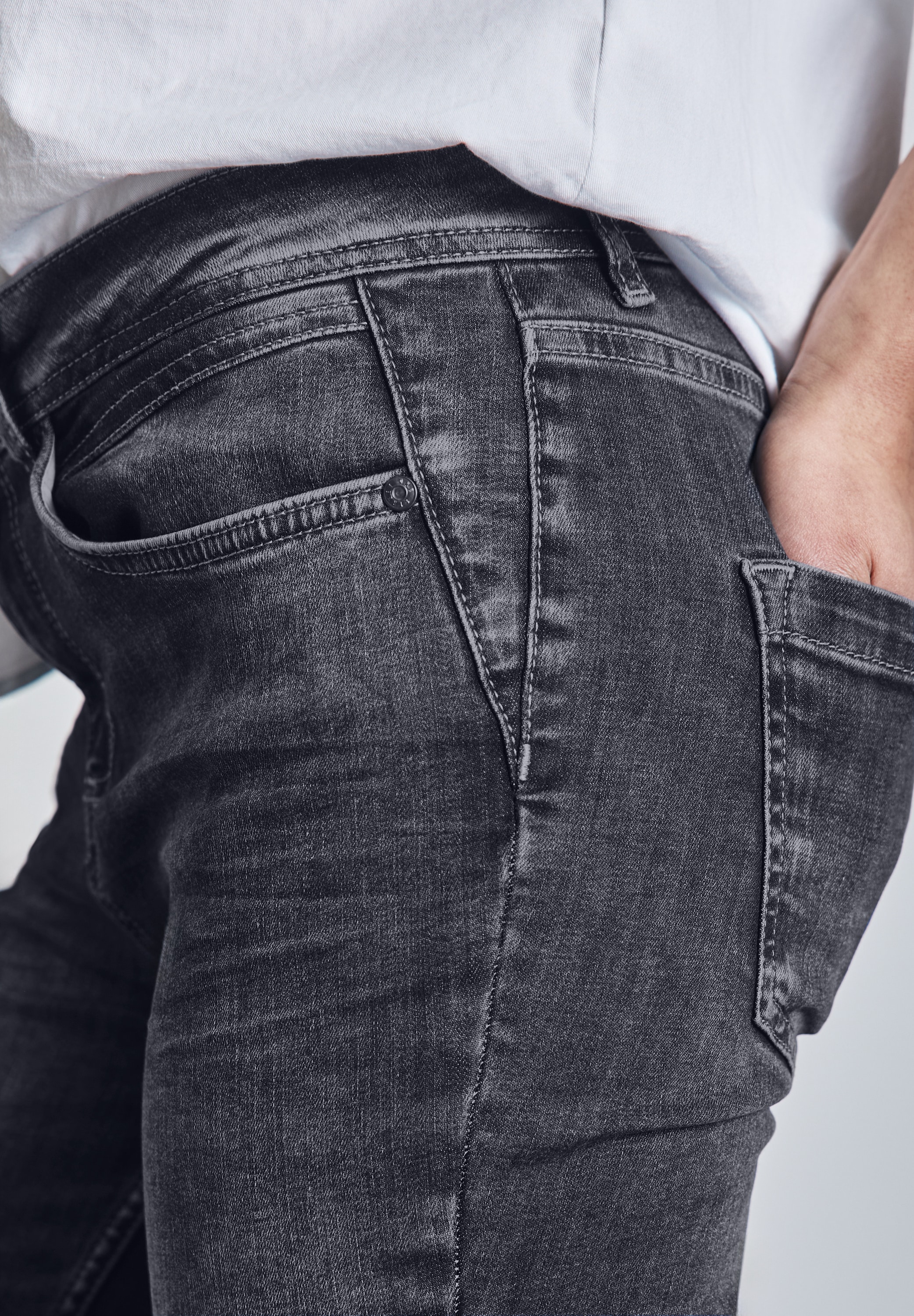 STREET ONE Regular-fit-Jeans »Style Jane«, im Five-Pocket Style