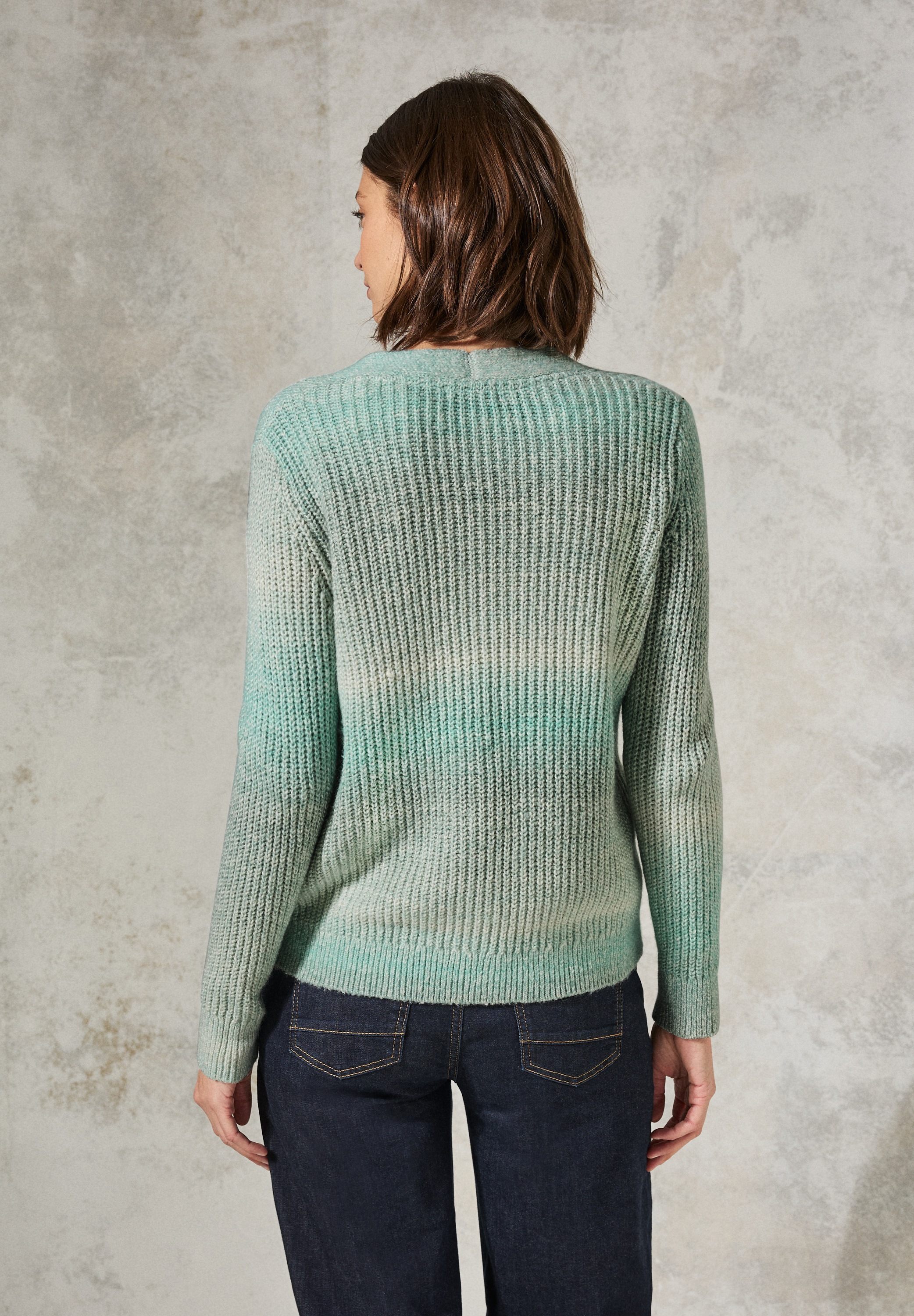 Cecil Cardigan, mit Knopfleiste