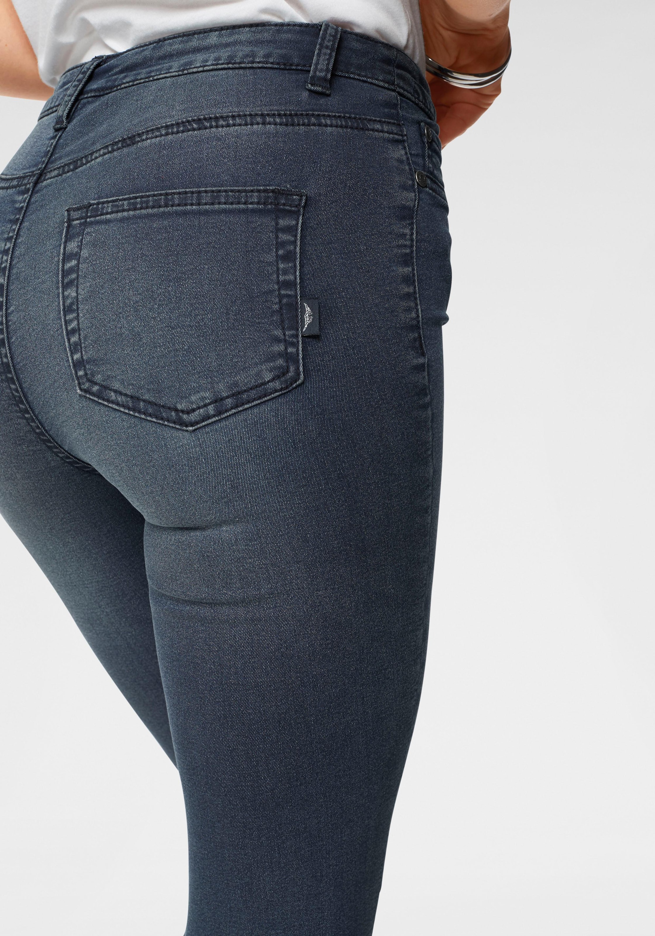 Arizona Skinny-fit-Jeans »Ultra Stretch«, extra-eng geschnittene Beinform, modische Used-Waschung