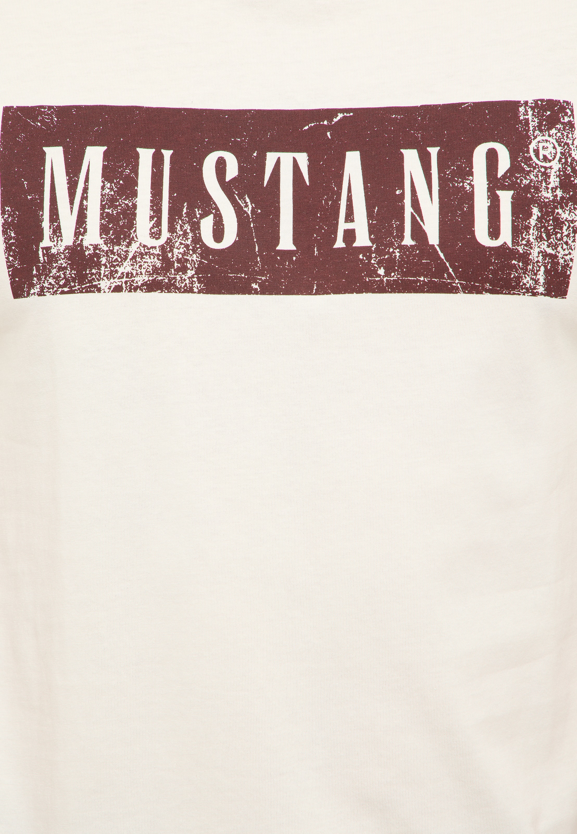 MUSTANG T-Shirt mit großem Logoprint vorn in Used-Optik, Baumwollqualität