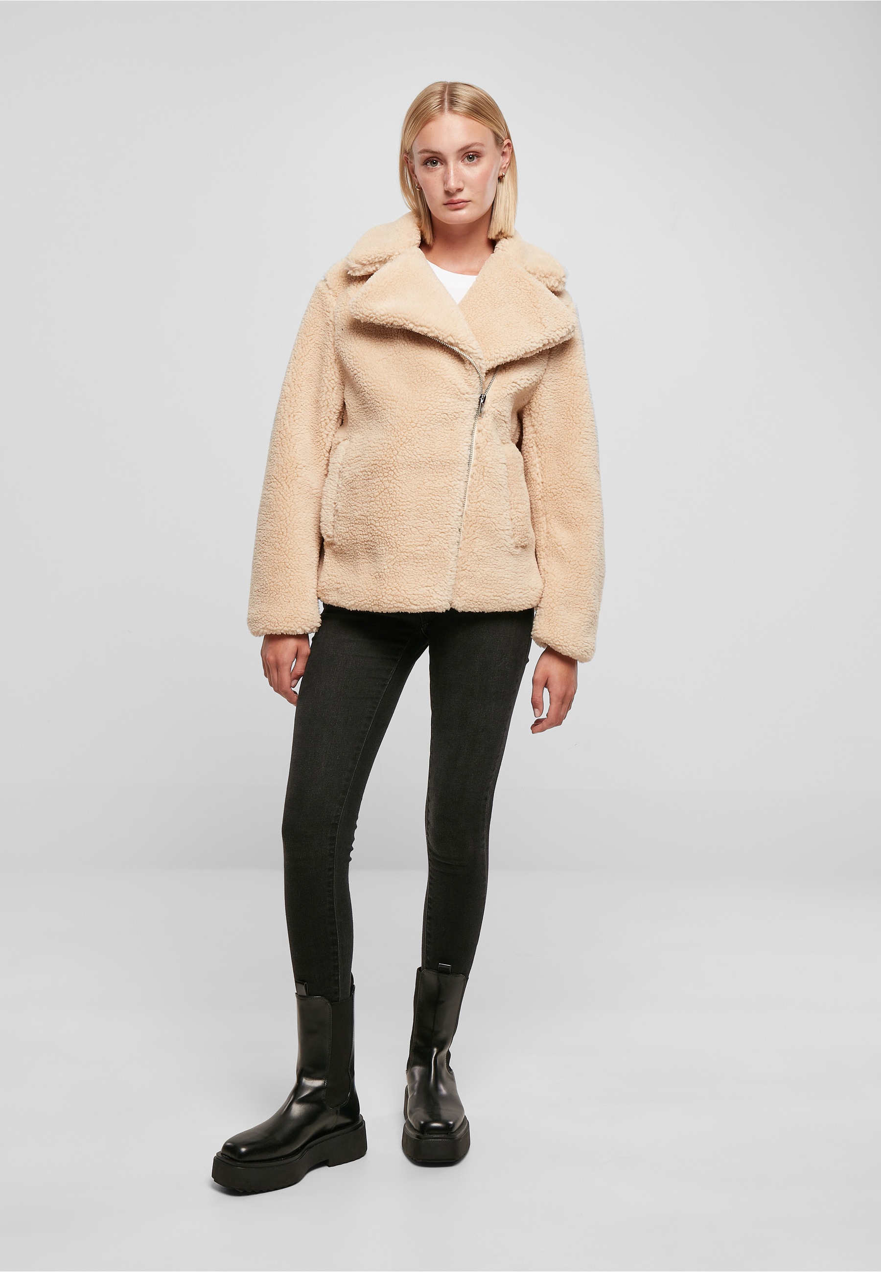 URBAN CLASSICS Winterjacke »Urban Classics Damen Ladies Sherpa Biker Jacket« 1 Stk. tlg. ohne Kapuze