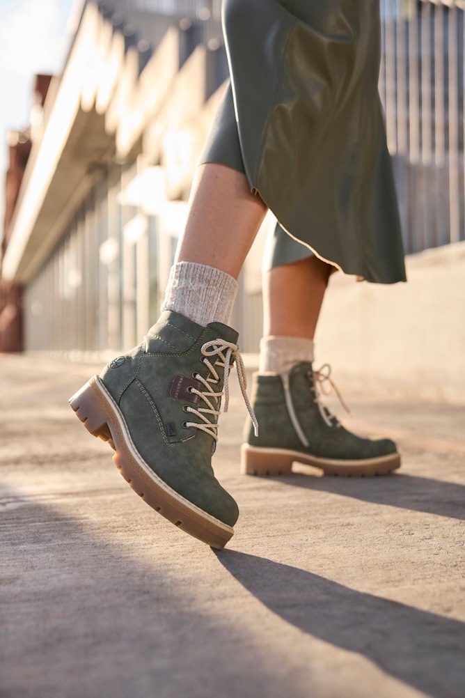 Rieker Winterstiefelette, Winterboots, Schnürboots mit wasserabweisender riekerTEX-Membran
