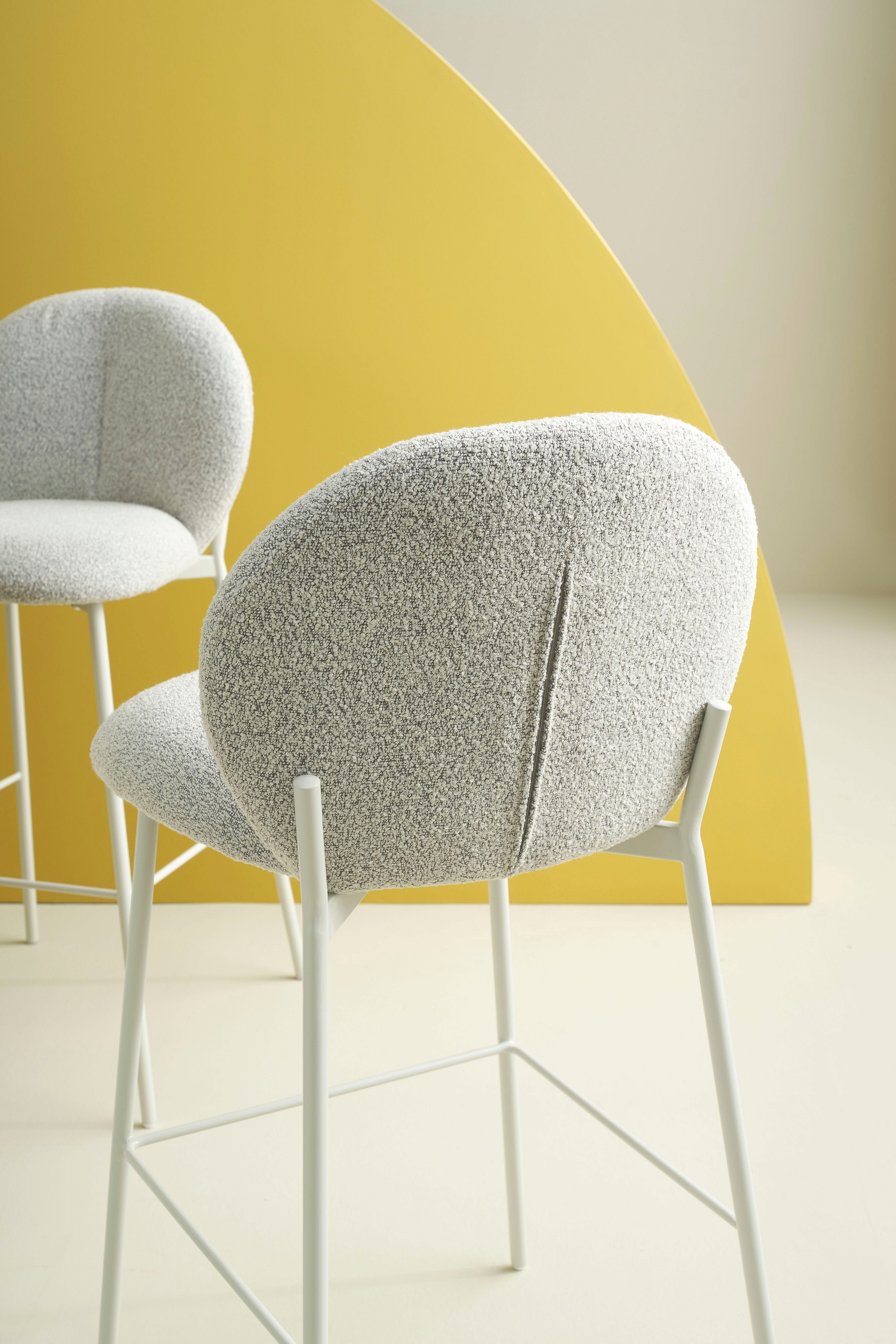 SCHÖNER WOHNEN-Kollektion 4-Fußstuhl »FORDE« (Set) 2 Stk.Bezug Bouclé, Untergestell Metall pulverbeschichtet