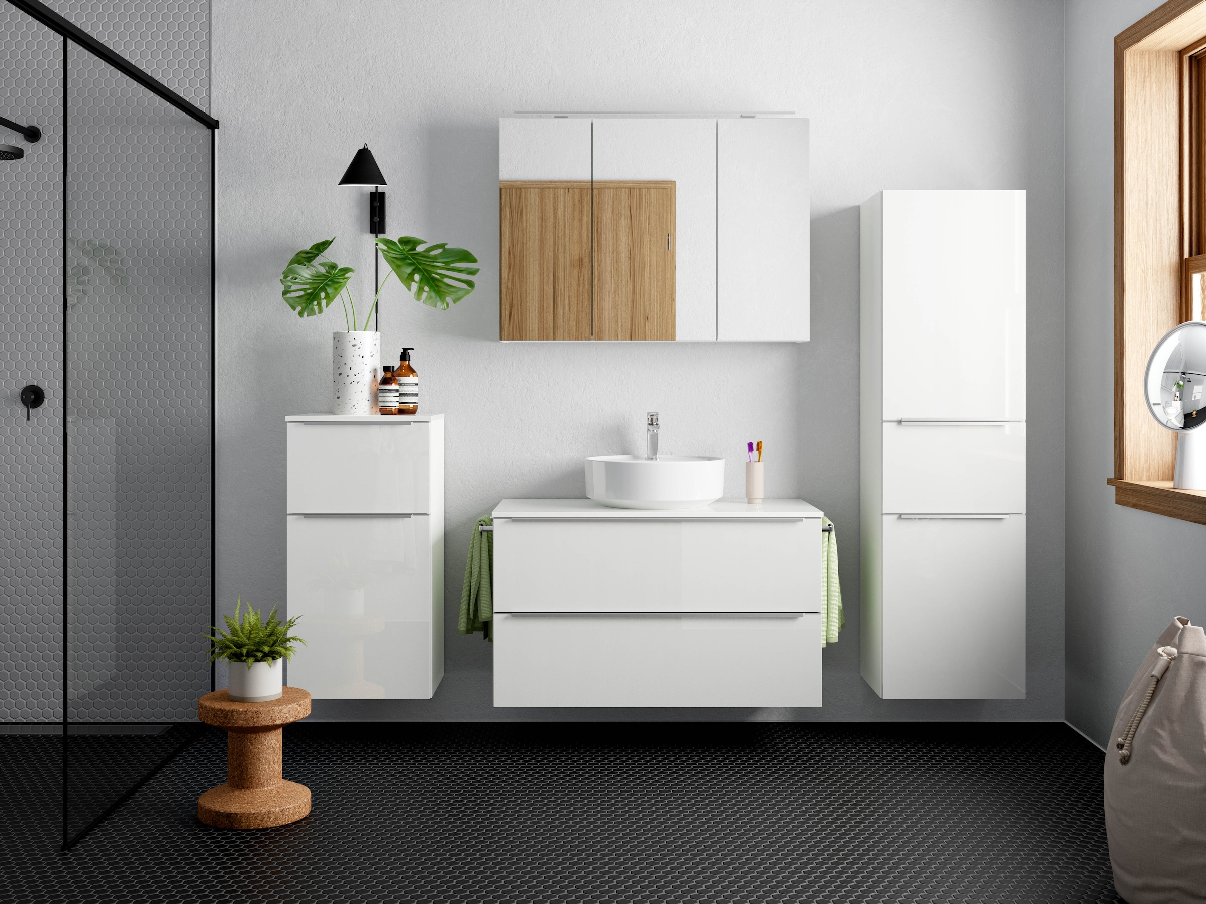 nobilia® Badmöbel-Set »Alvene«, (2 St., vormontiert, mit Soft-Close), inkl. Spiegelschrank mit Beleuchtung und Dimmerfunktion, in 4 Breiten