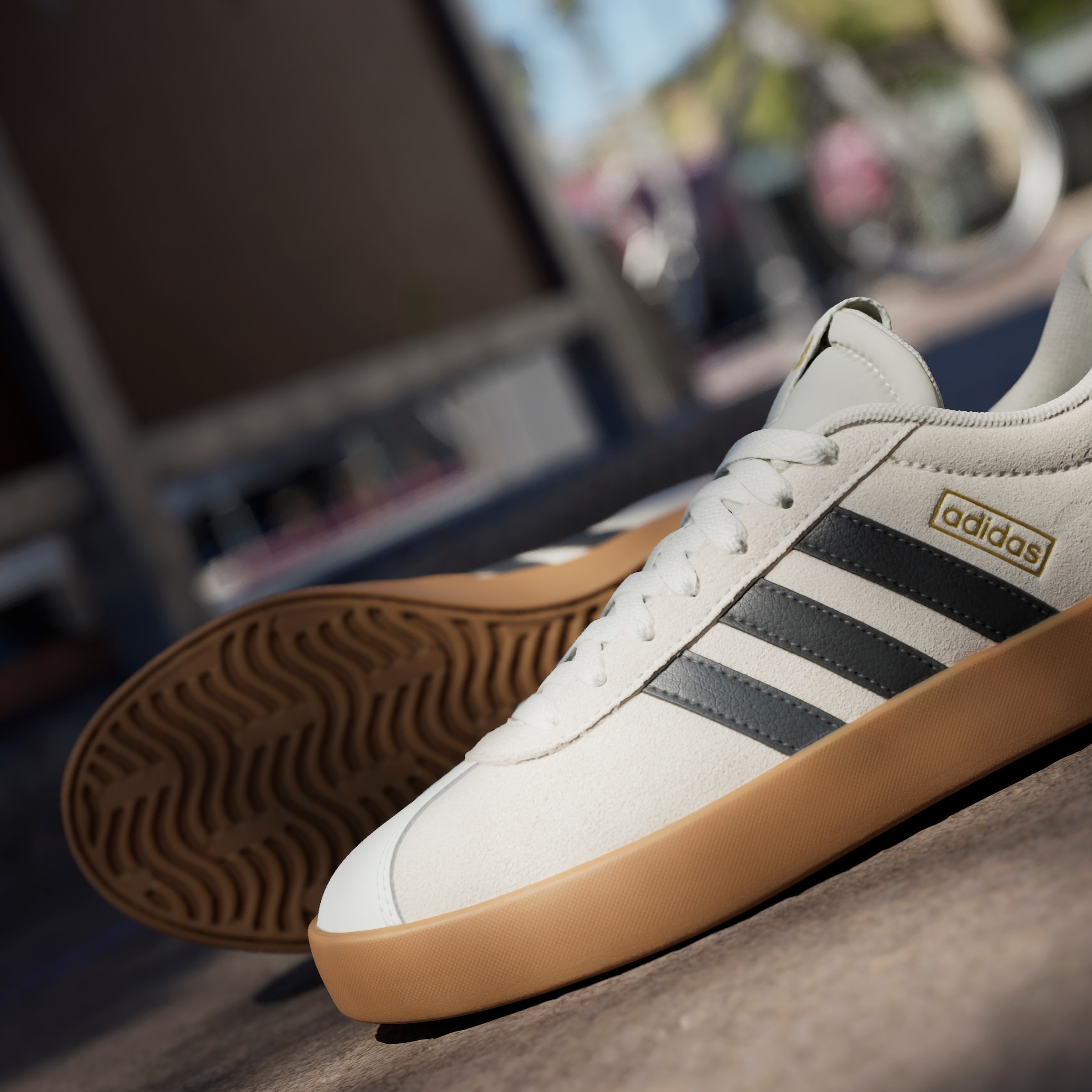 adidas Sportswear Sneaker »VL COURT 3.0«, inspiriert vom Design des adidas samba