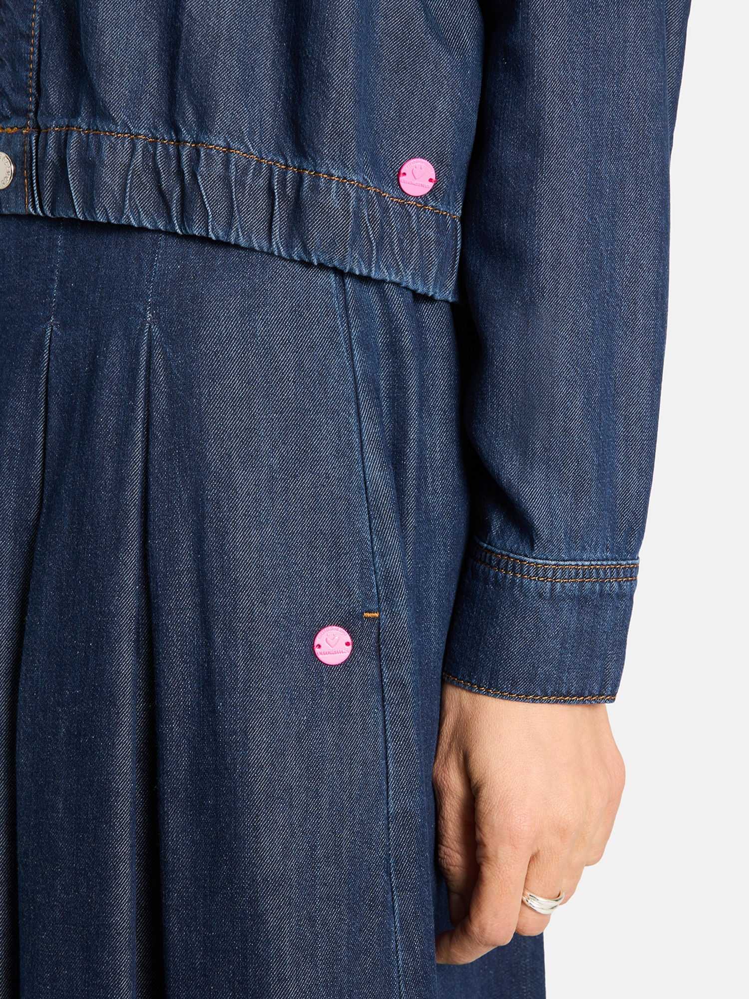 Thumbnail - Lieblingsstück Jeansjacke "CrossL" mit elastischem Saum