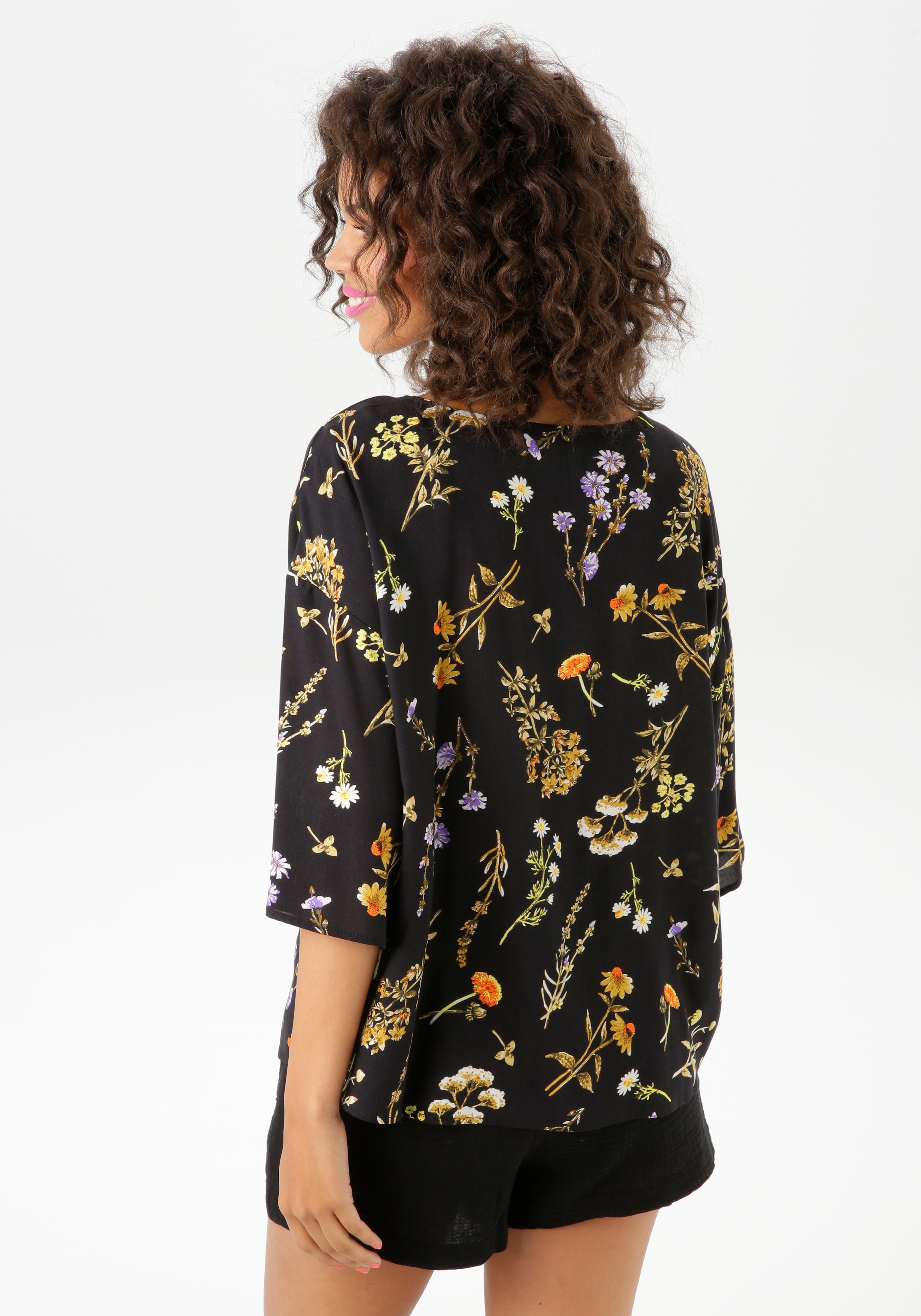 Aniston CASUAL Schlupfbluse, mit farbharmonischen Blumendruck - NEUE KOLLEKTION