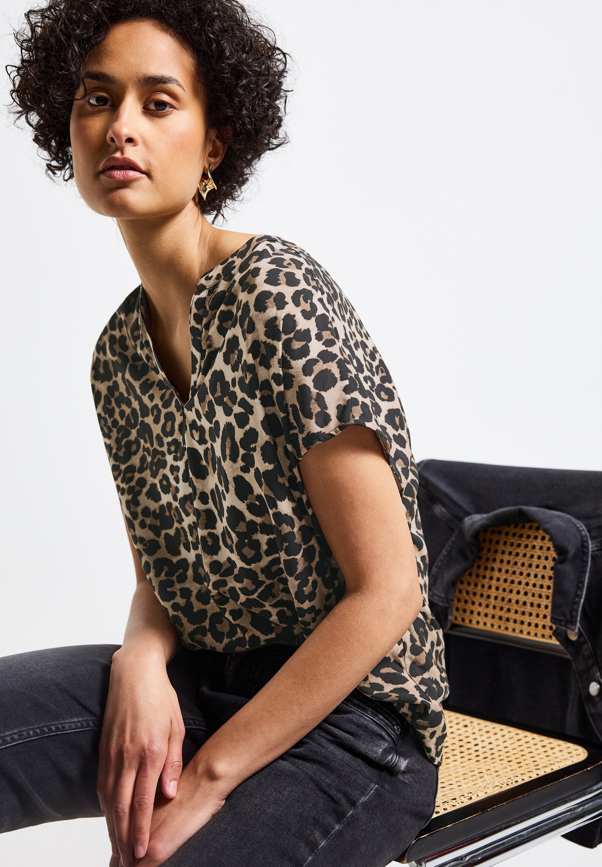 STREET ONE Kurzarmbluse, mit Leoparden Muster günstig online kaufen
