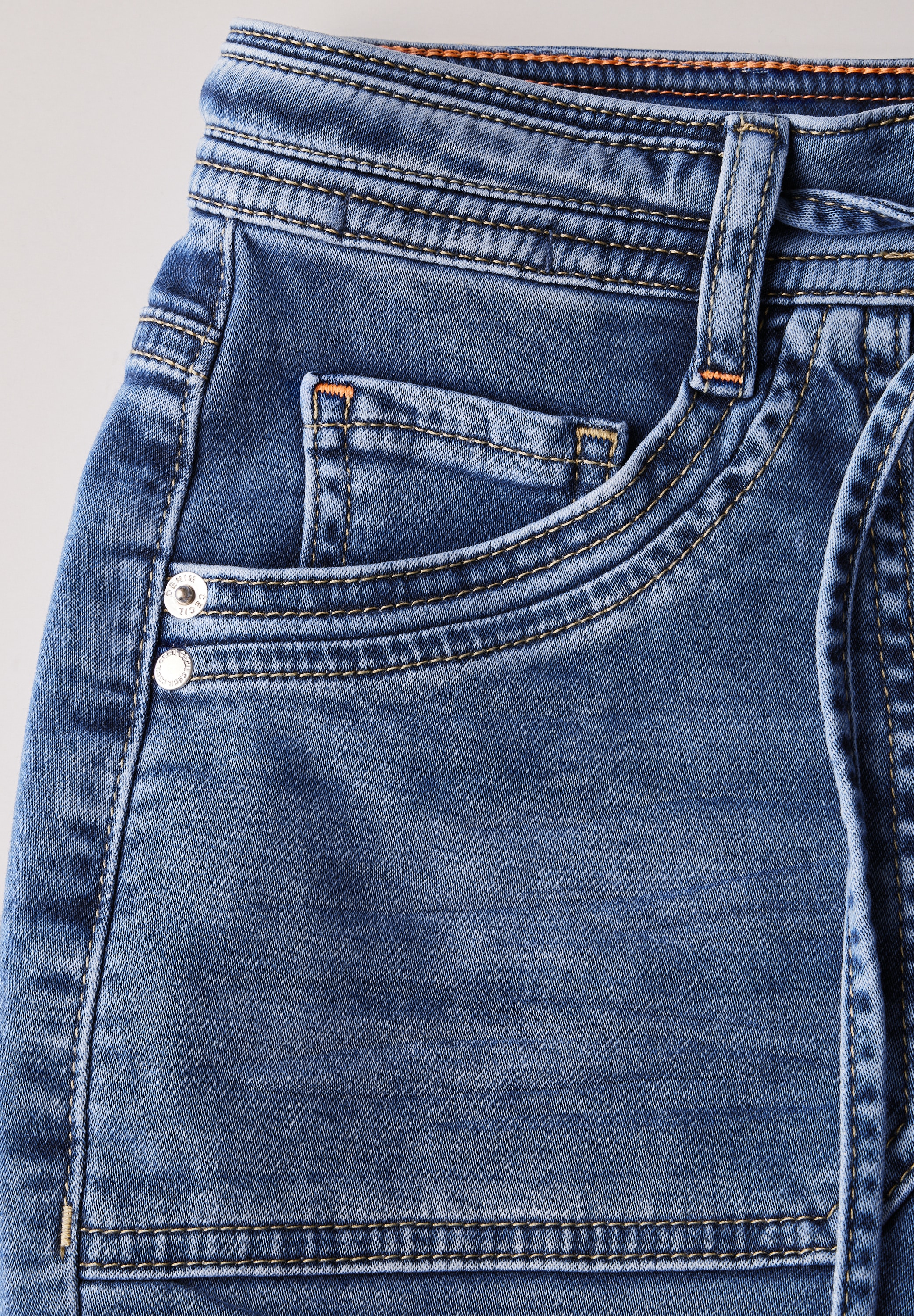Cecil Comfort-fit-Jeans, aus Baumwolle mit Stretchanteil