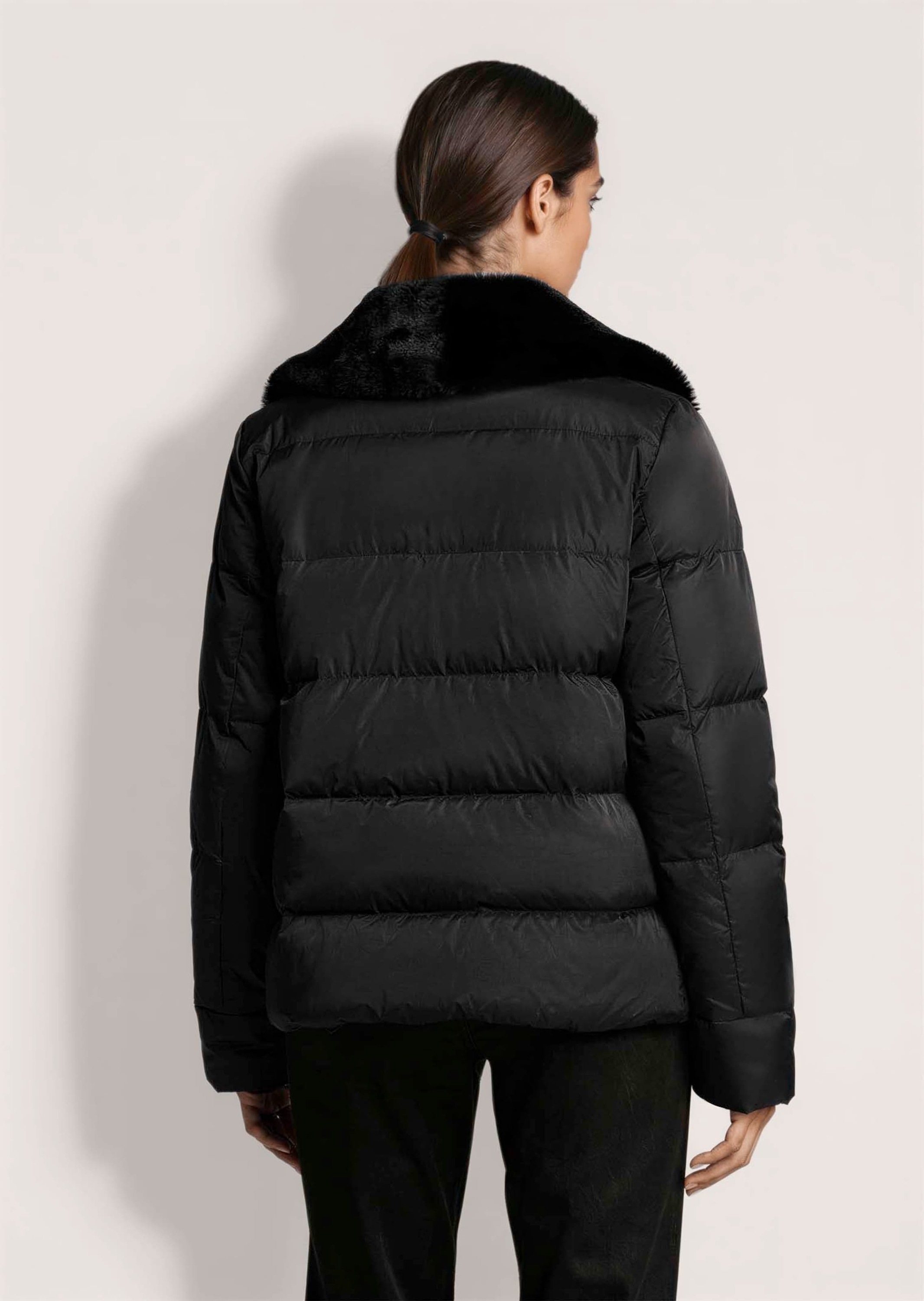 MADELEINE Kurzjacke »Jacke Steppjacke mit Teddyfellkragen«