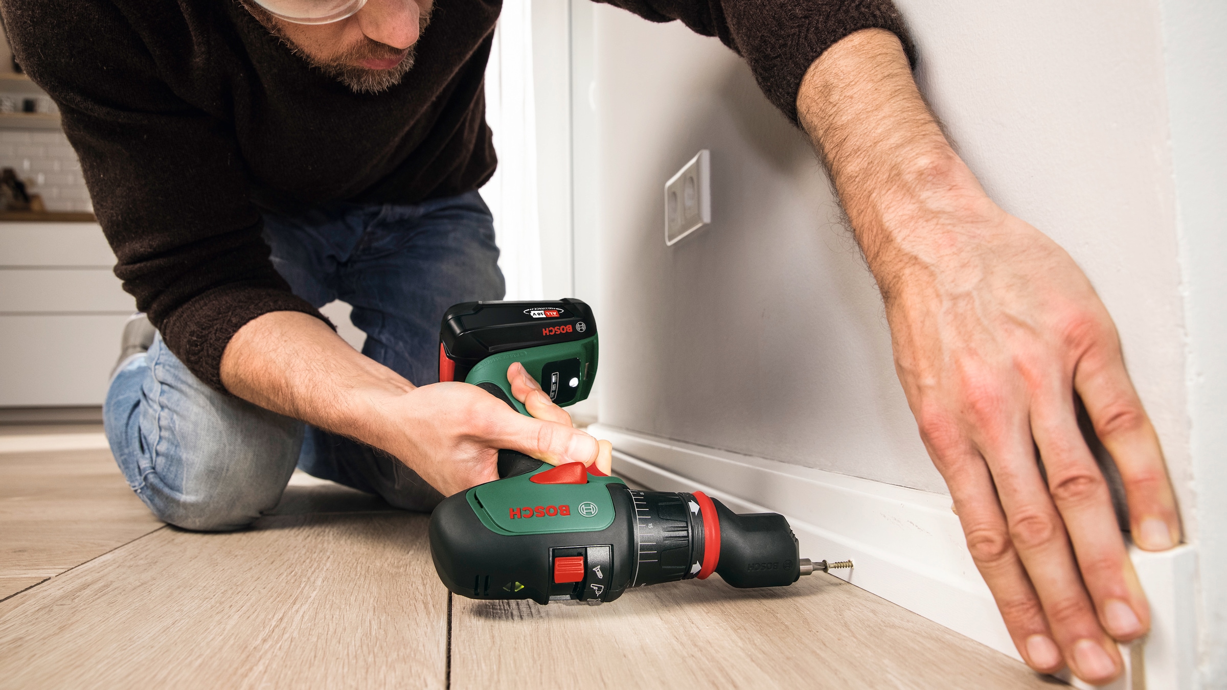 Bosch Home & Garden Akku-Schlagbohrschrauber »AdvancedImpact 18«, mit 2 Akkus und Ladegerät