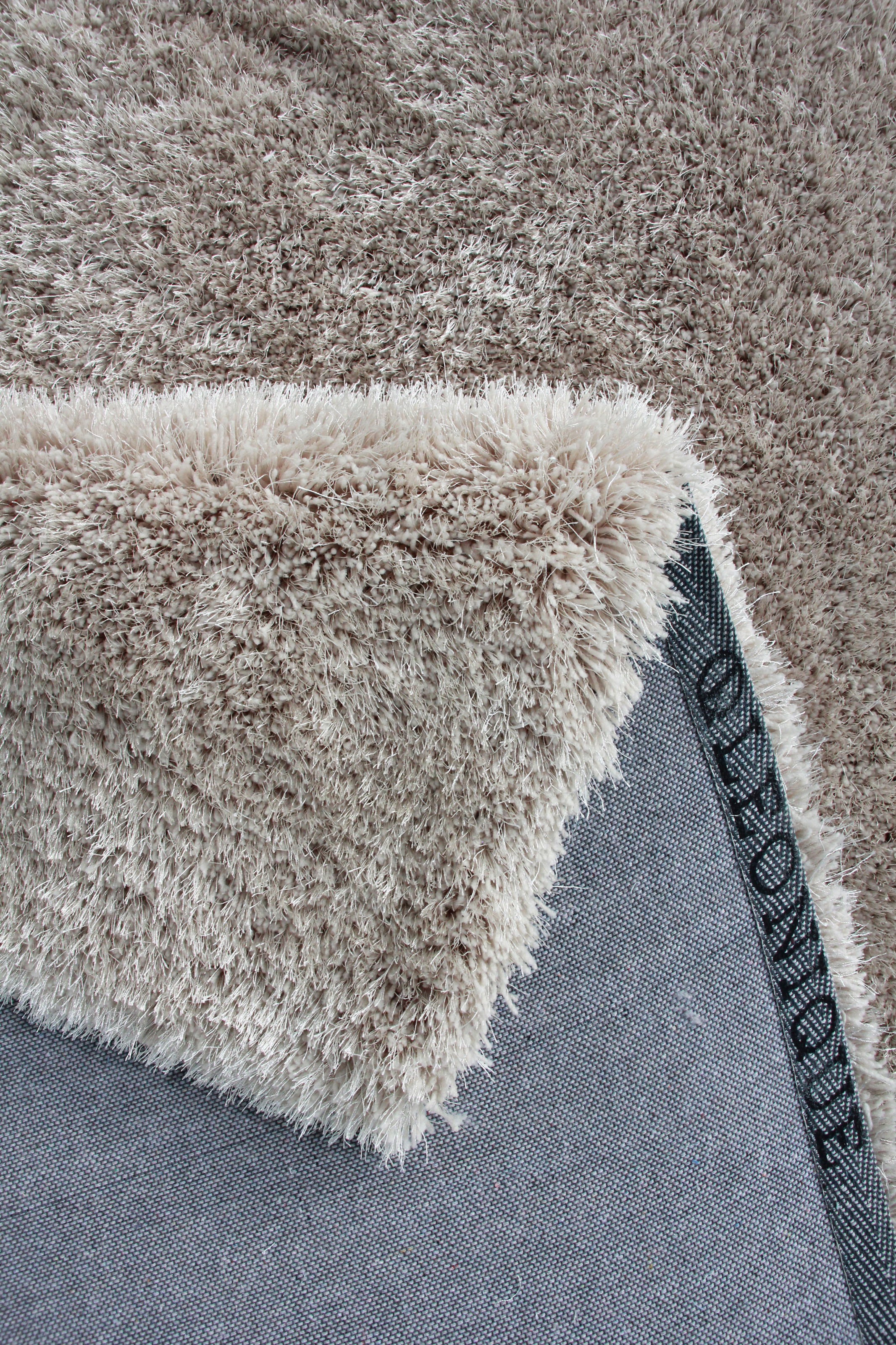 Leonique Hochflor-Teppich »Lagos«, rechteckig, 45 mm Höhe, Mikrofaser Teppiche, flauschig, einfarbig, Wohnzimmer, Schlafzimmer