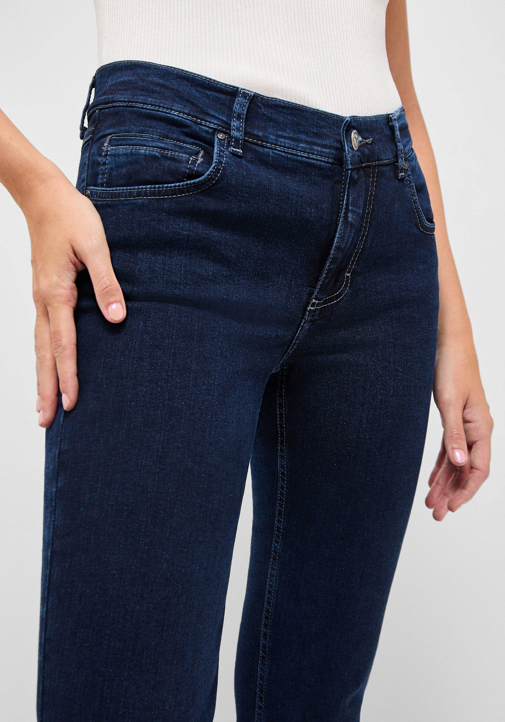 ANGELS 5-Pocket-Jeans "CICI", aus sportivem Denim günstig online kaufen