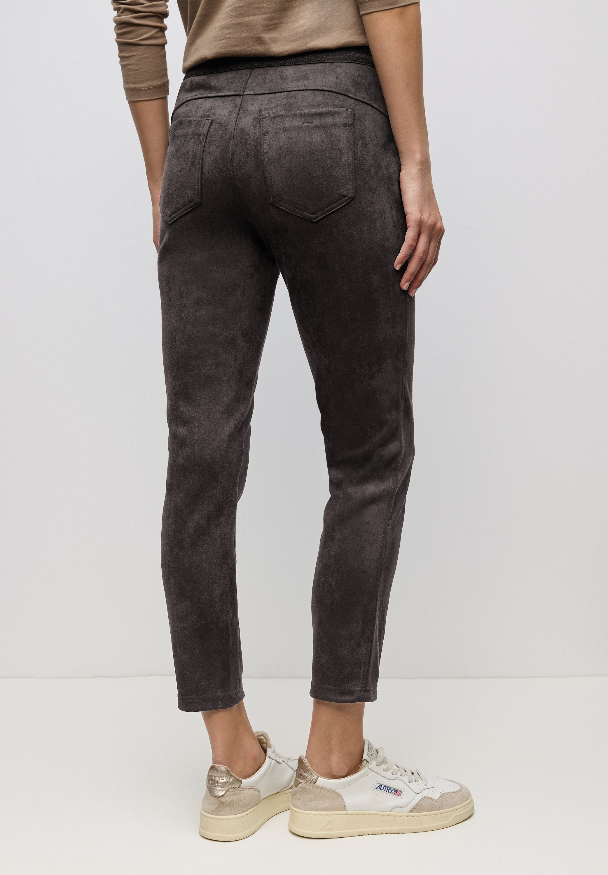 STREET ONE Stoffhose aus Velour günstig online kaufen