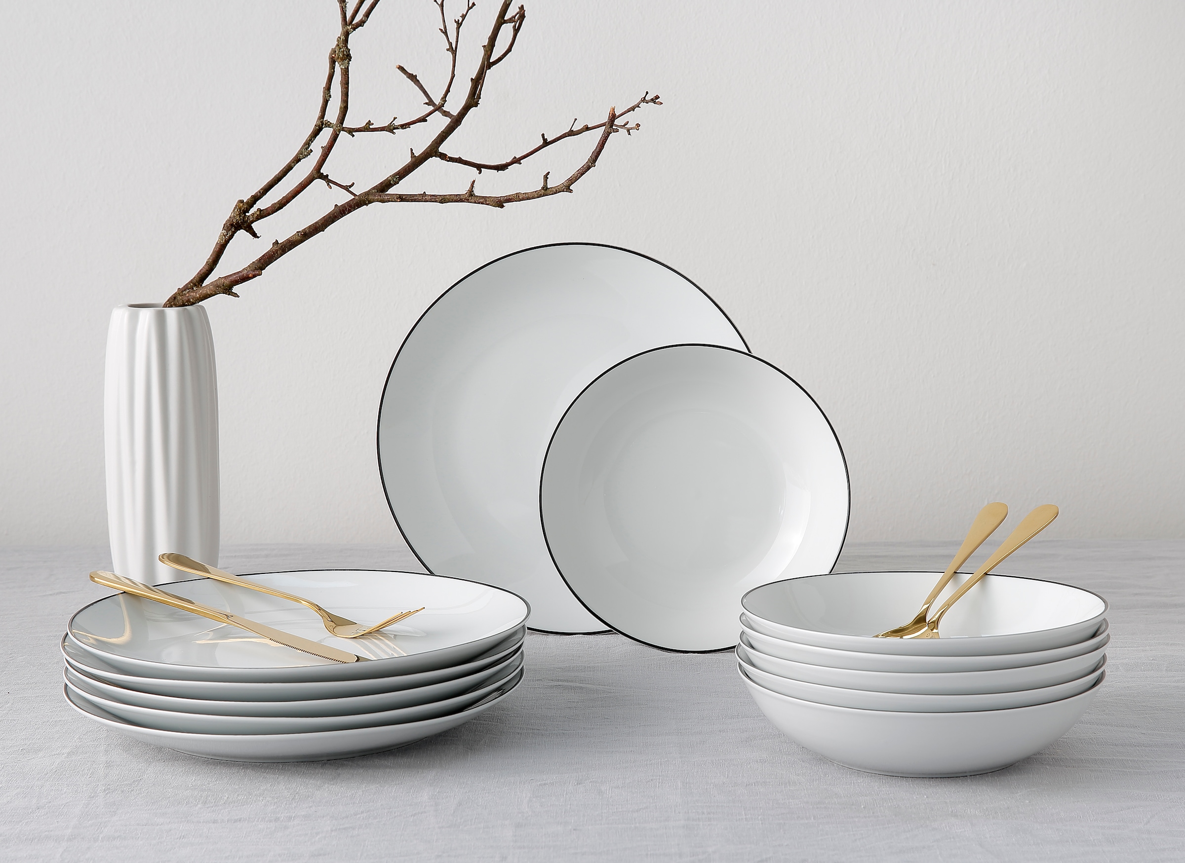 my home Tafelservice »Madeline«, (Set, 12 tlg., je 6 Speiseller, Suppenteller), Geschirr, trendige Coupeform, handgemalte, schwarzes Liniendekor
