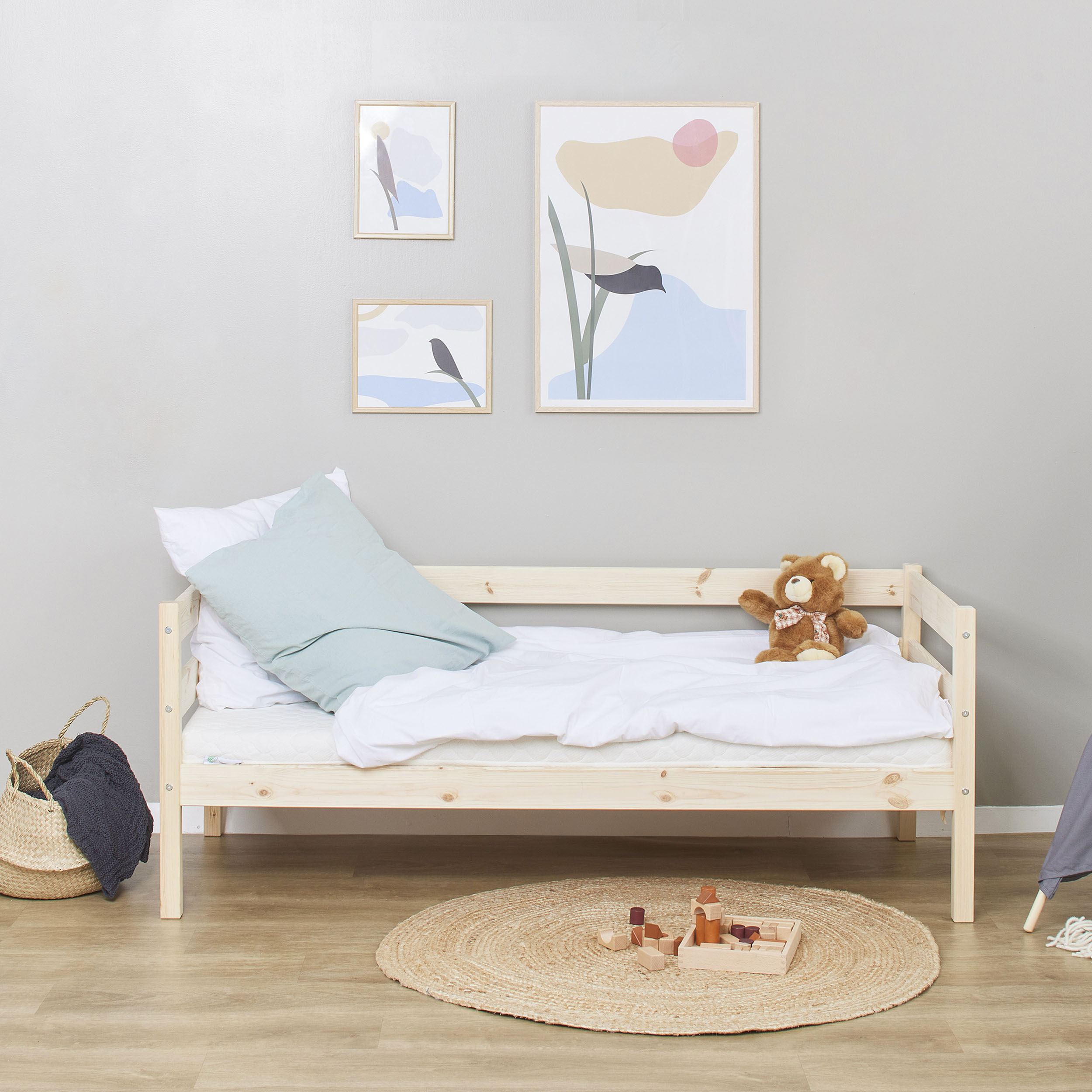 Hoppekids Einzelbett "ECO Comfort Kinderbett, Kiefer Massivholz, Jugendbett inkl. Rollrost" 70x160 cm, wahlweise in verschieden Farben/ Matratze/ Absturzsicherung