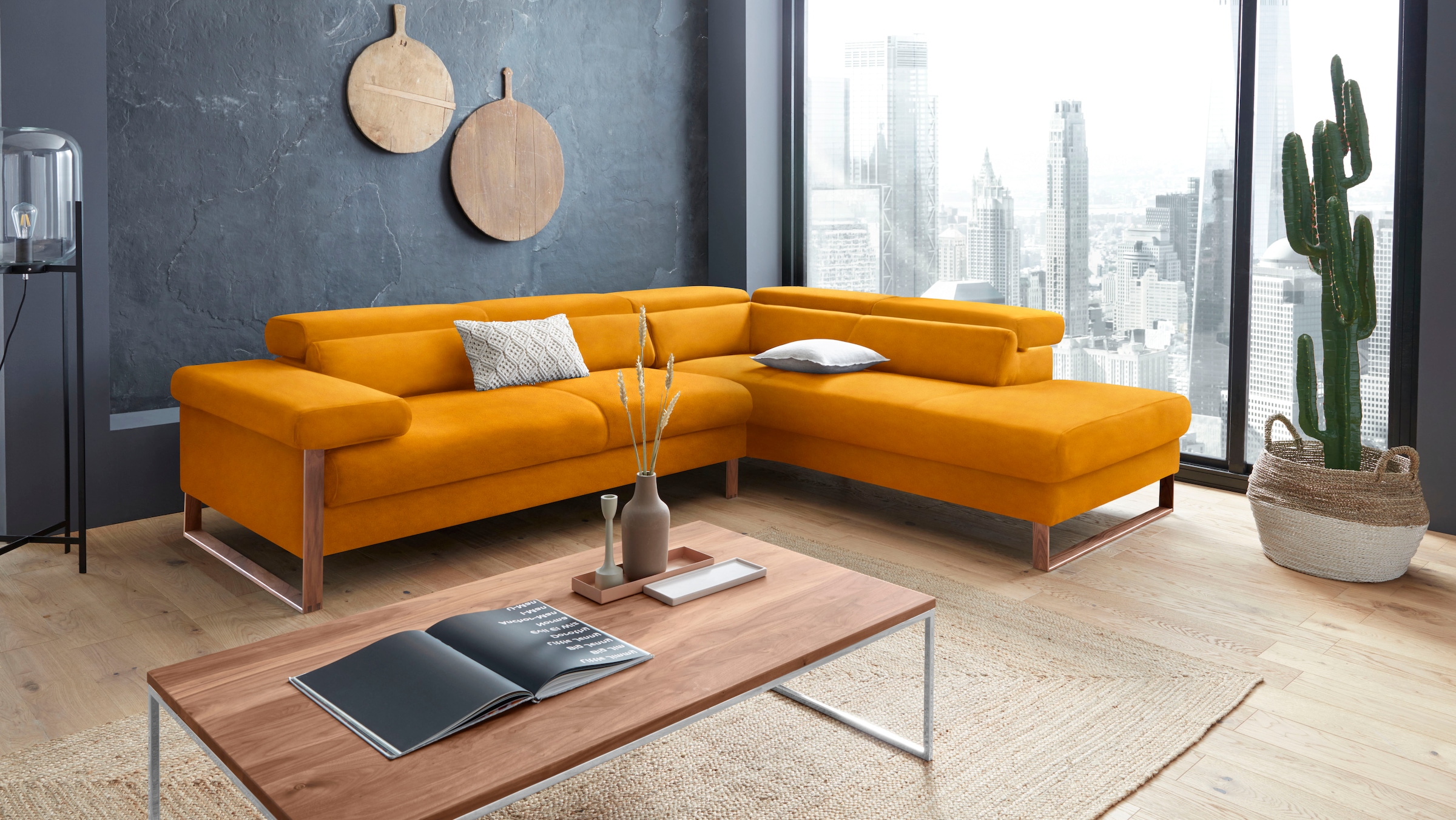 W.SCHILLIG Ecksofa "finn, Designsofa mit tollem Sitzkomfort, bequem, L-Form" German Design Award 2016, Fußgestell Nussbaum natur, Breite 281 cm