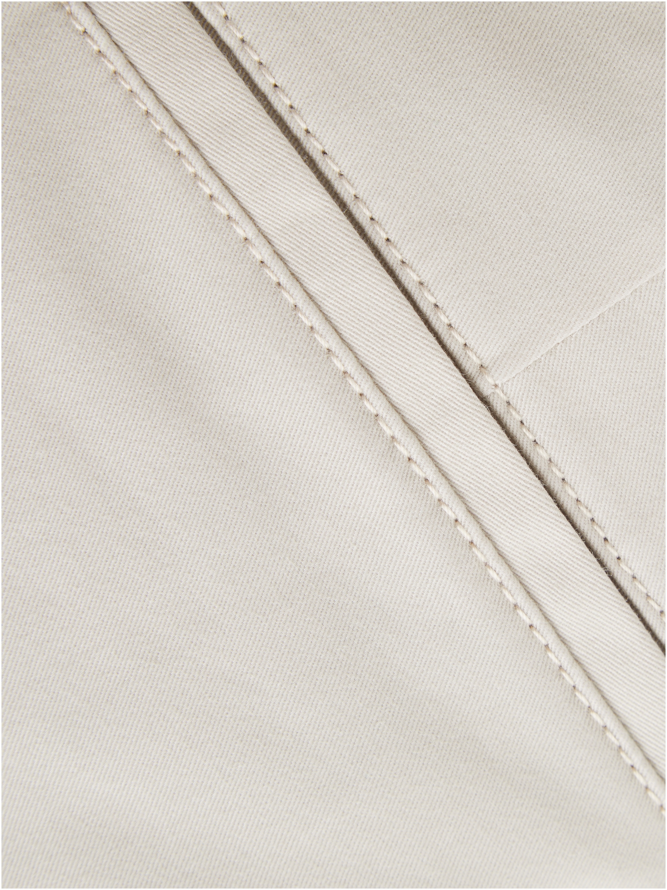 Calvin Klein Shorts »MODERN TWILL SLIM«, mit Gürtel