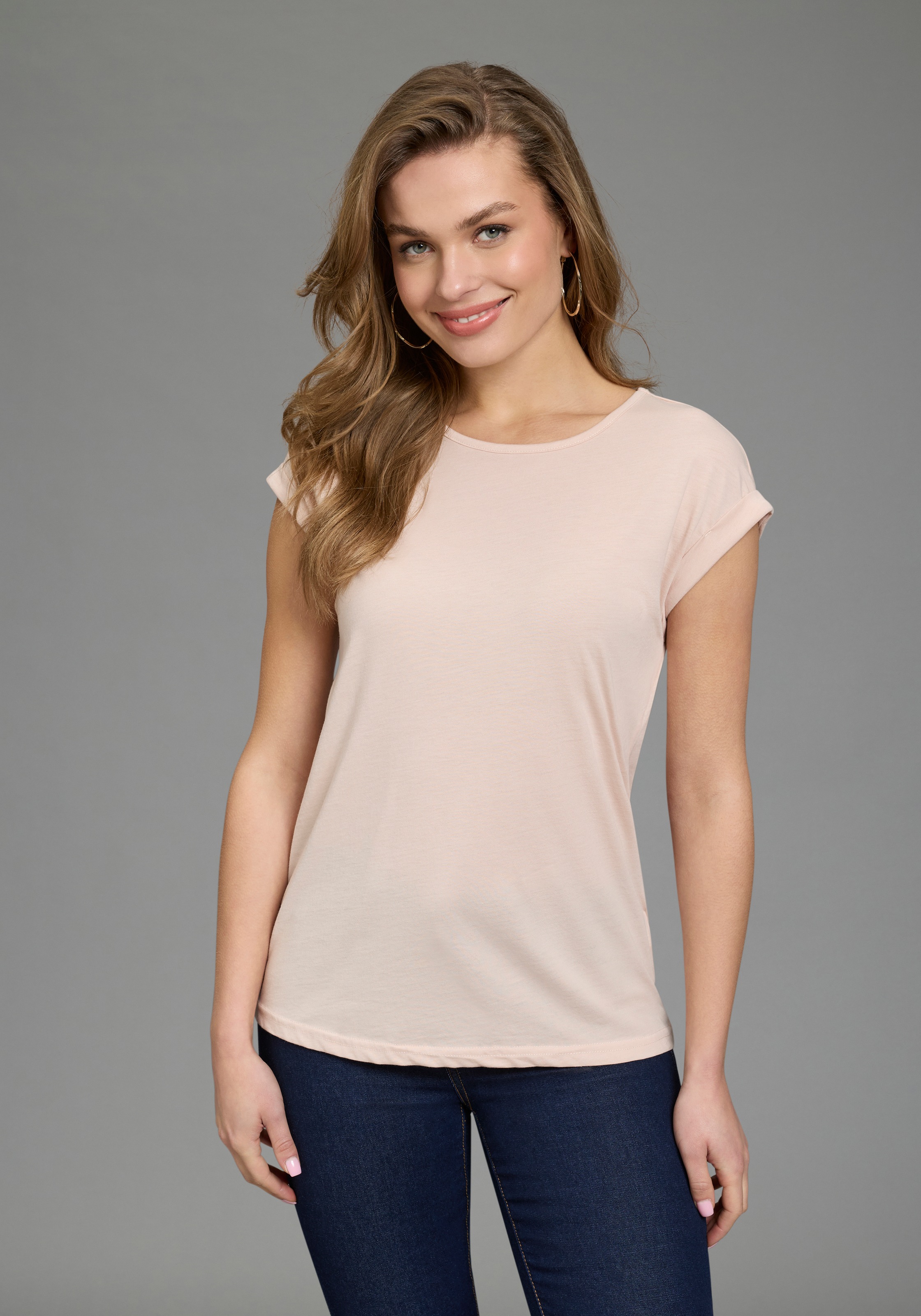 Boysens T-Shirt 4er-Pack, figurumspielende Passform, Rundhalsausschnitt günstig online kaufen