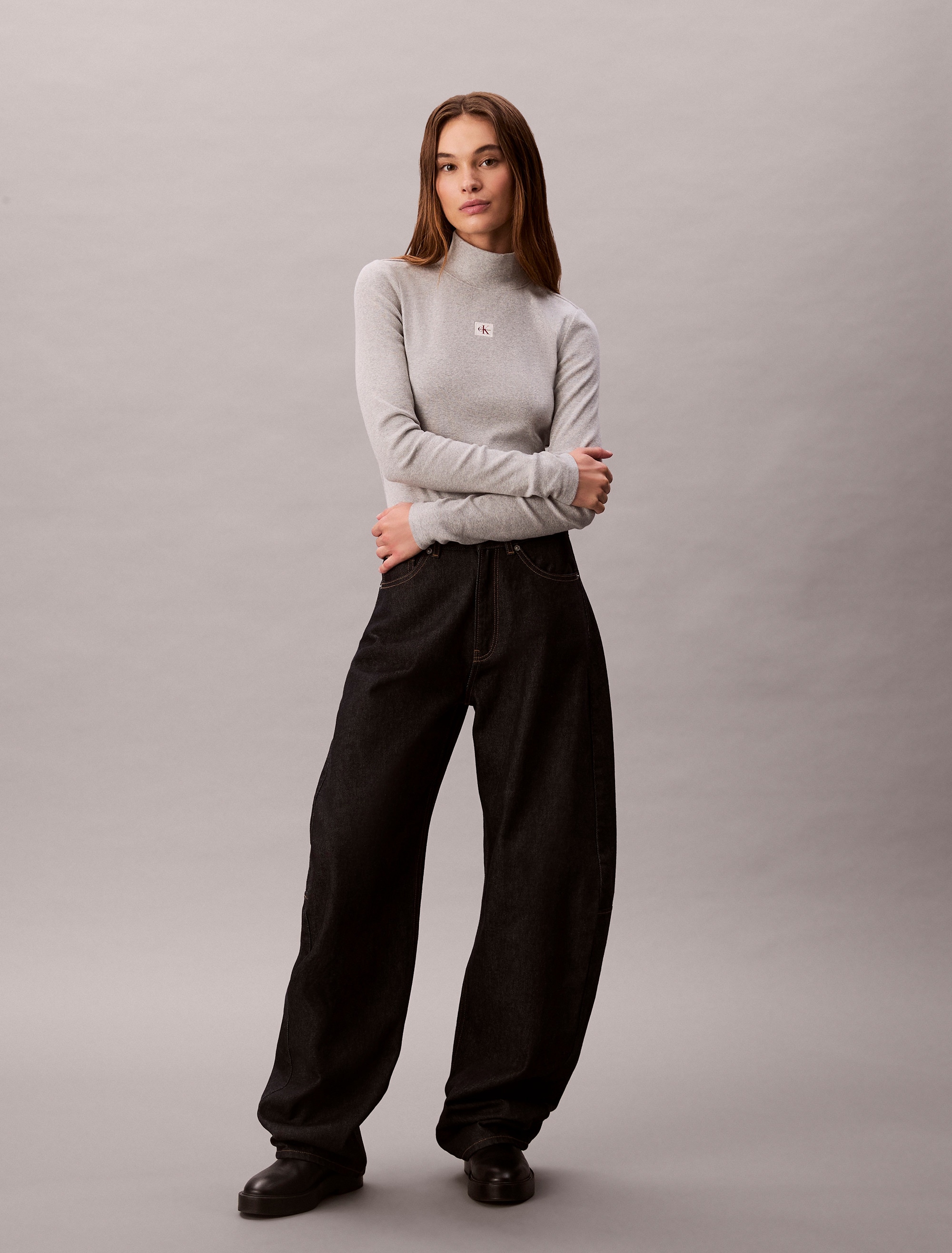 Calvin Klein Jeans Shirttop »LS WOVEN LABEL TURTLENECK«, Mit Rundhalsausschnitt, regular fit