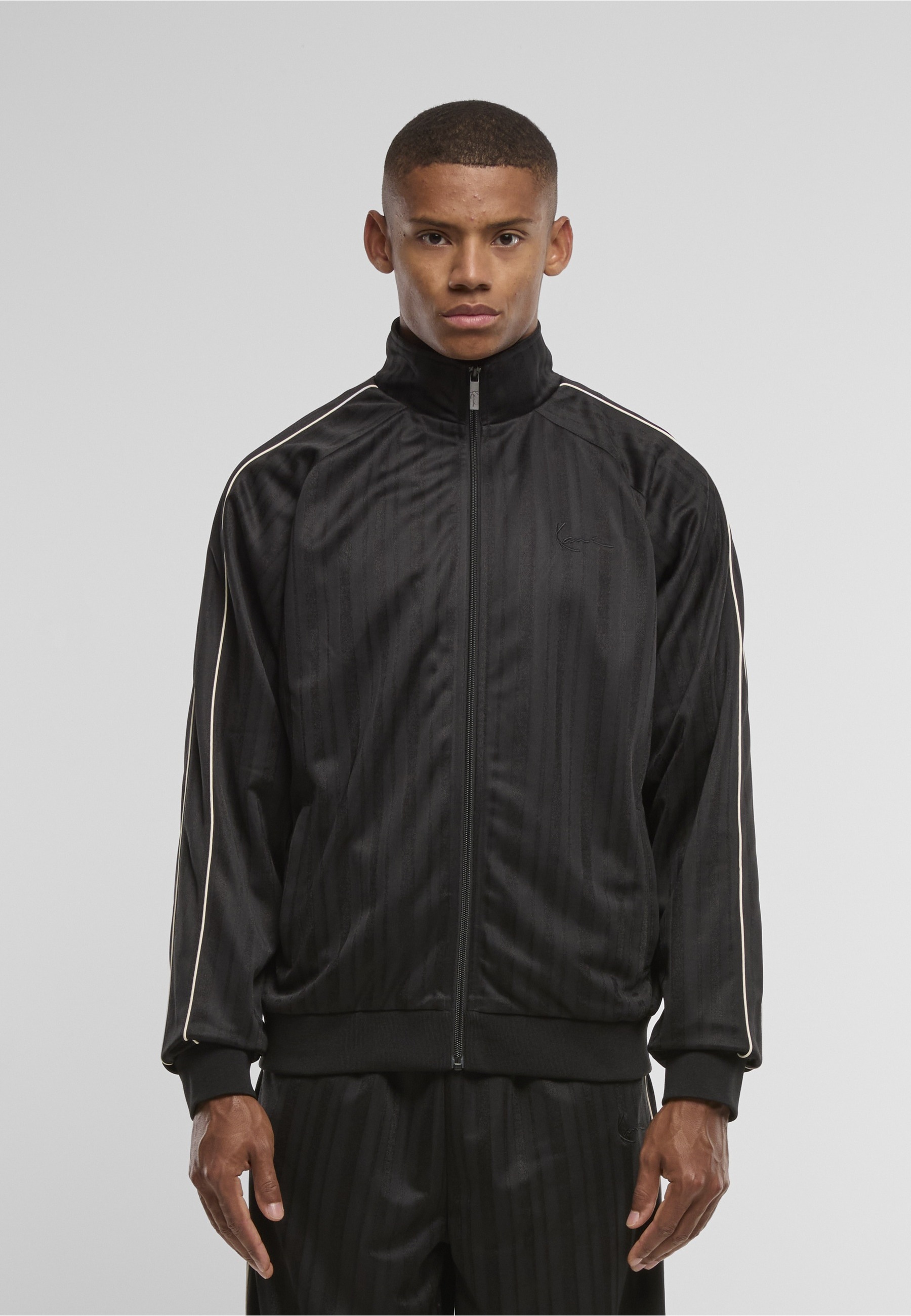 Karl Kani Outdoorjacke »Karl Kani Signature Shadow Stripe Trackjacket« 1 Stk. tlg. ohne Kapuze