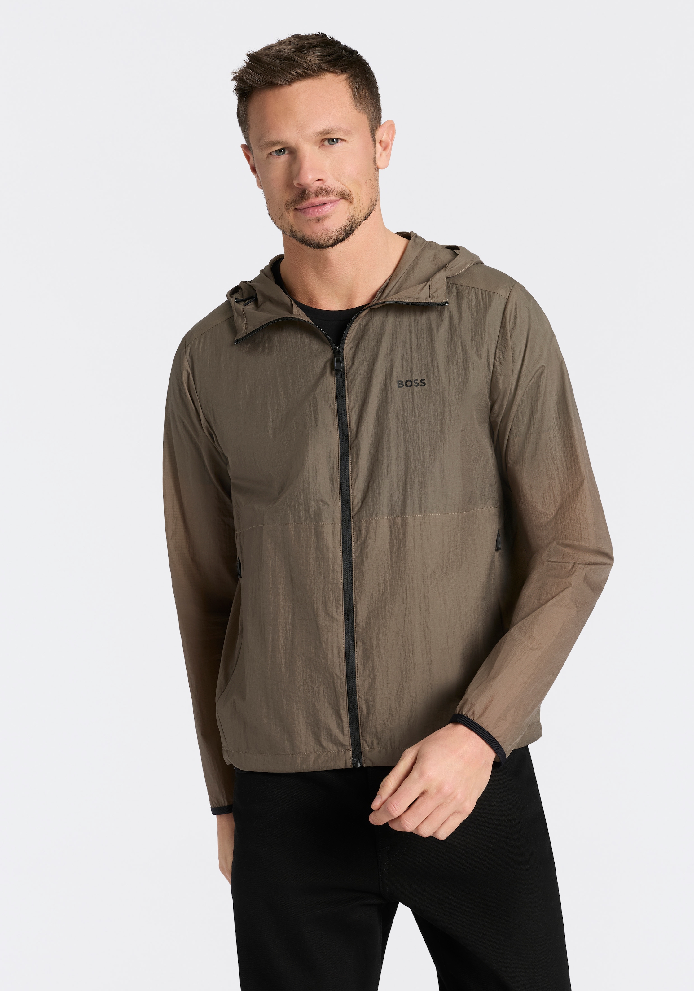 BOSS GREEN Windbreaker "Airynix JT" mit Kapuze sommerliche Qualität, Regula günstig online kaufen