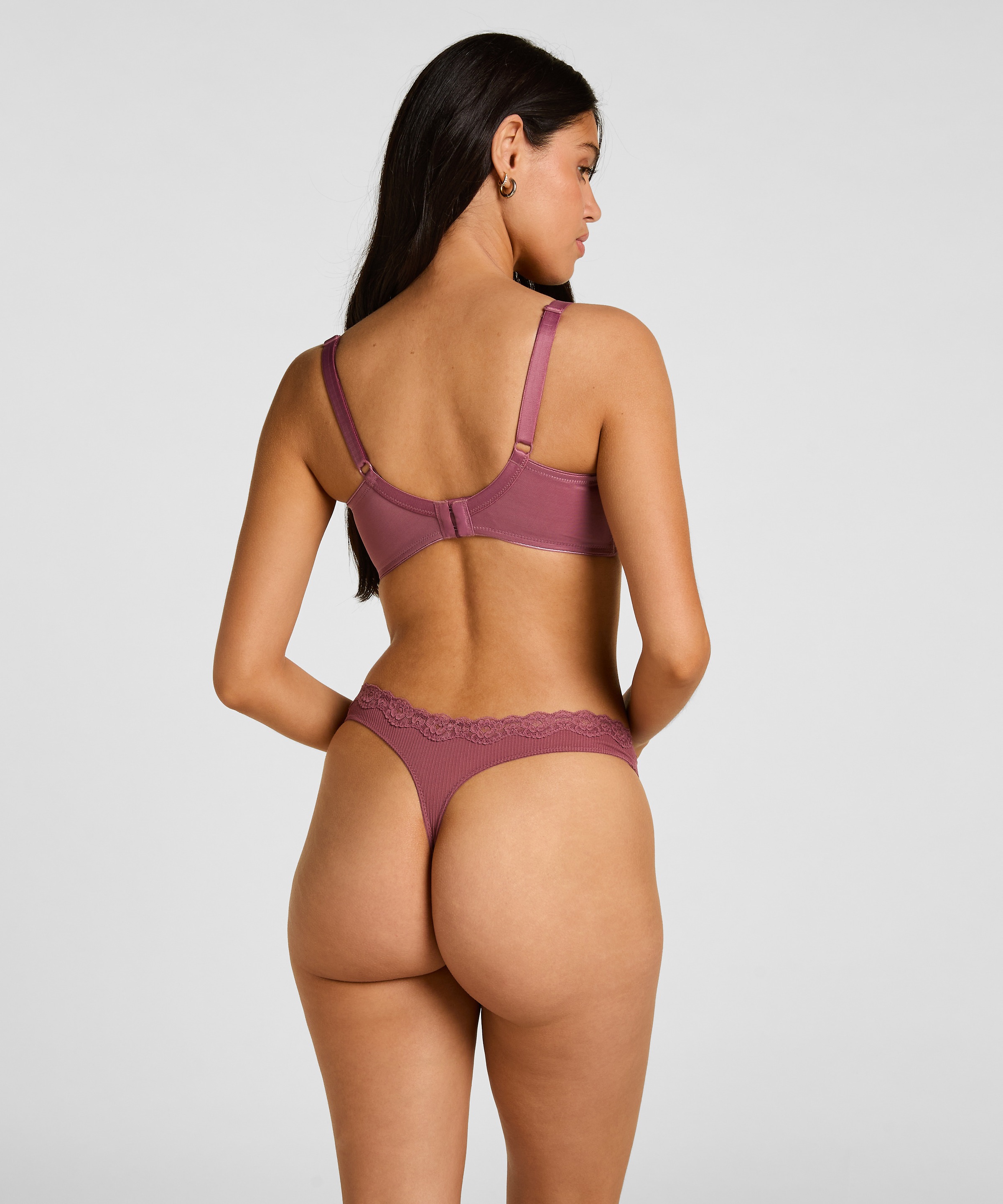 Hunkemöller Bügel-BH »Nina Non-Padded Underwired Minimizer Bra«