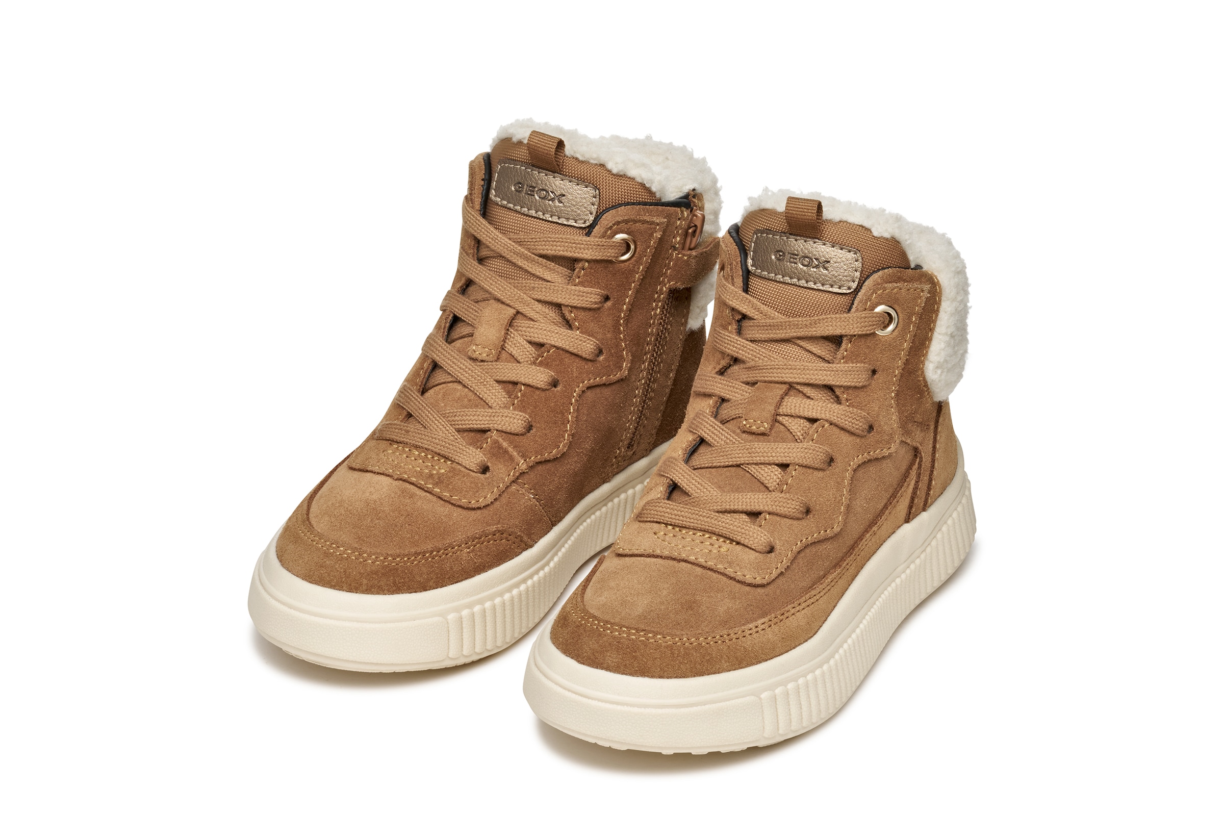 Geox Winterboots "J LAQUINNY GIRL WPF" Schnürboots mit Teddy-Fellimitatbesatz und Warmfutter
