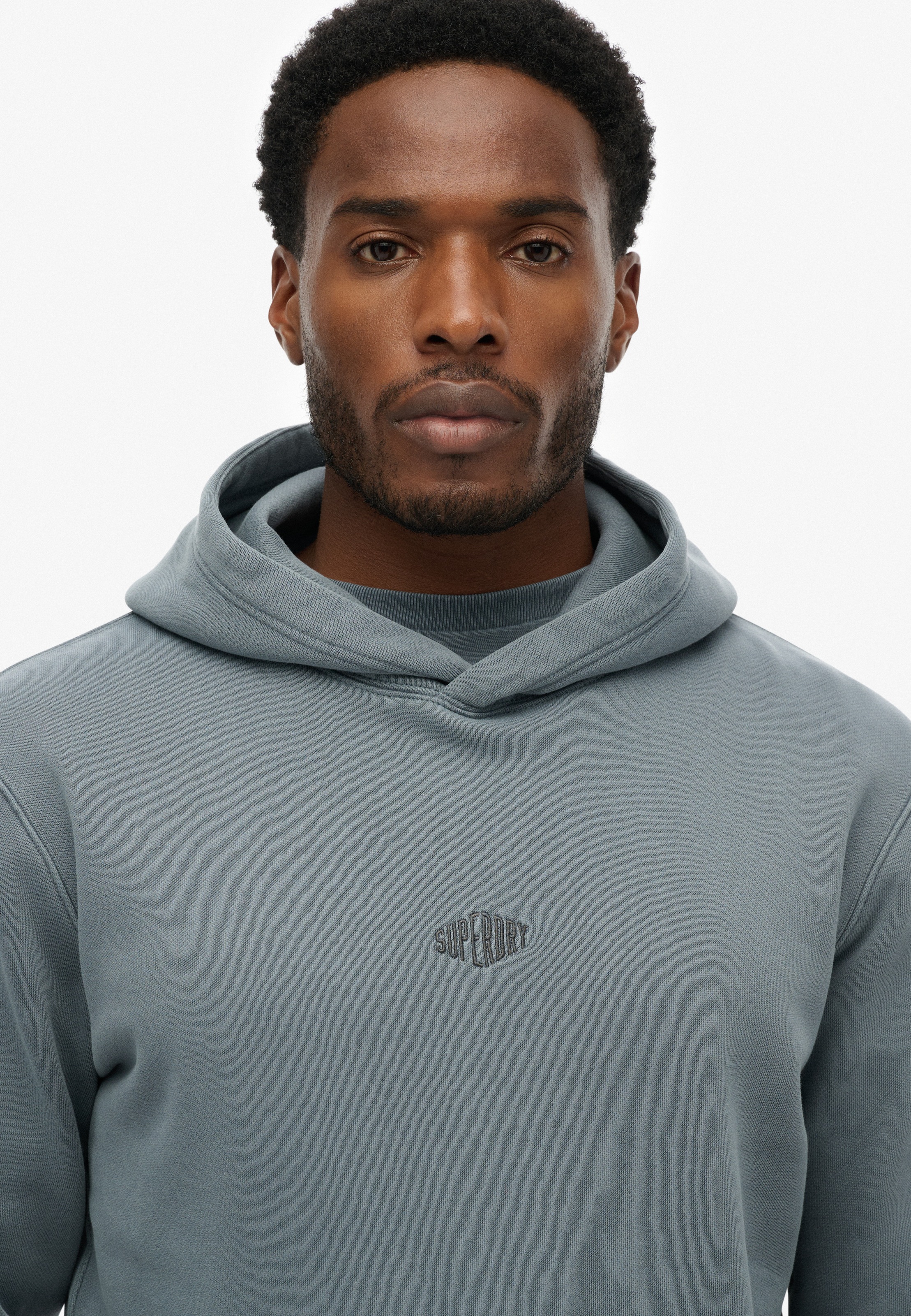 Superdry Kapuzensweatshirt »MICRO LOGO HOOD«, mit Micro-Marken-Logo
