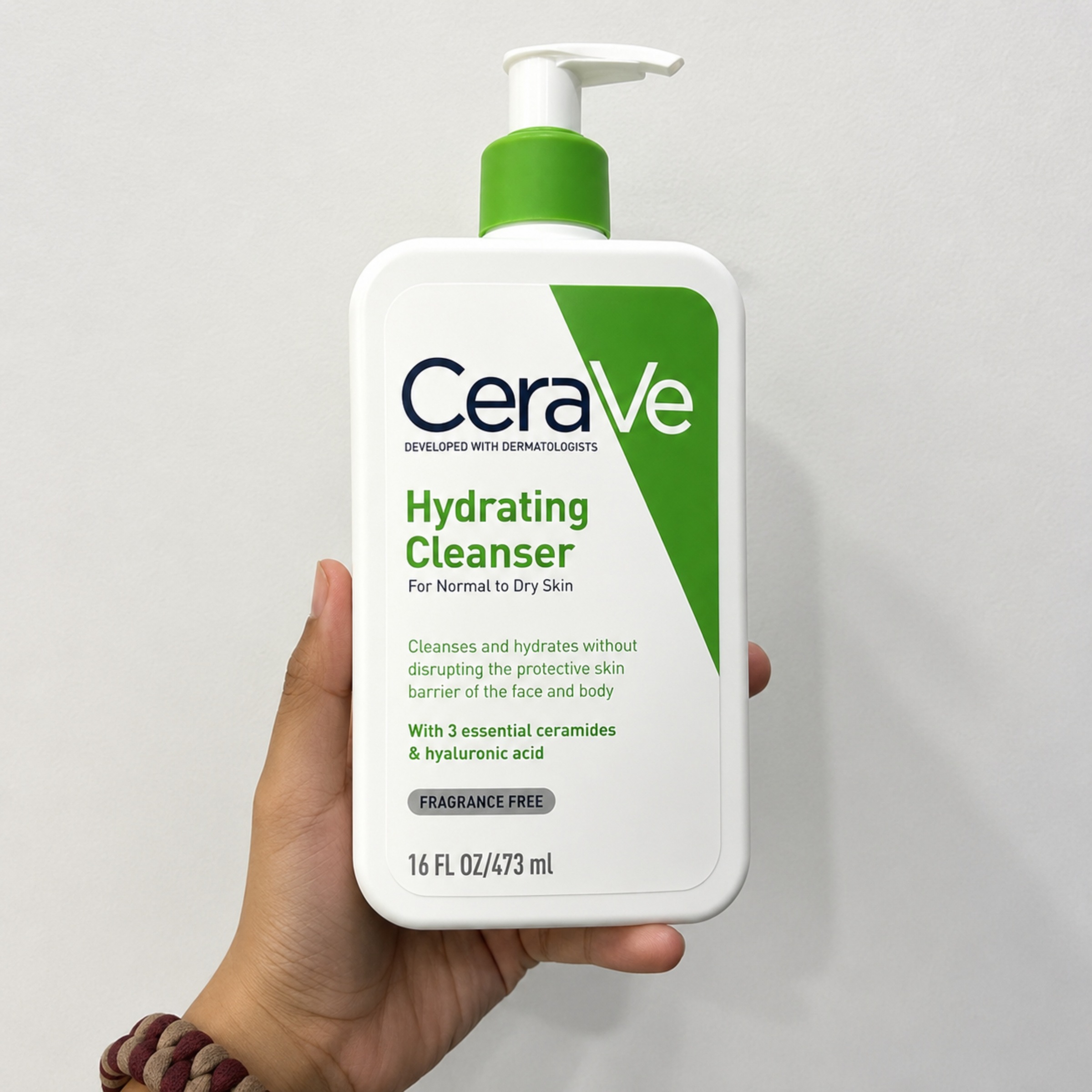 CeraVe Gesichts-Reinigungslotion »FEUCHTIGKEITSSPENDENDE REINIGUNGSLOTION« für Gesicht und Körper, nicht schäumend