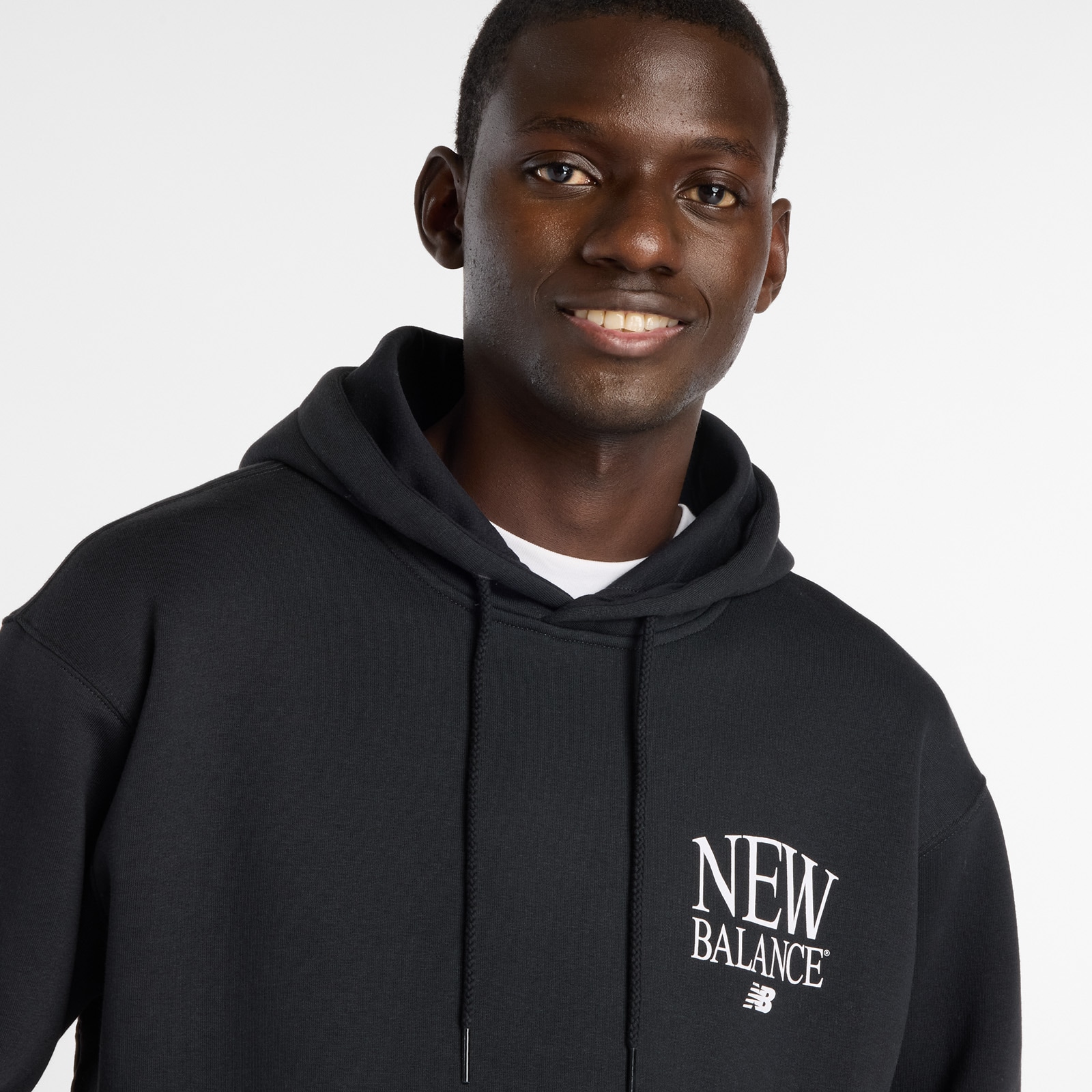 New Balance Kapuzensweatshirt , mit Kordelzug an der Kapuze, mit Kängurutasche, in Fleece-Qualität
