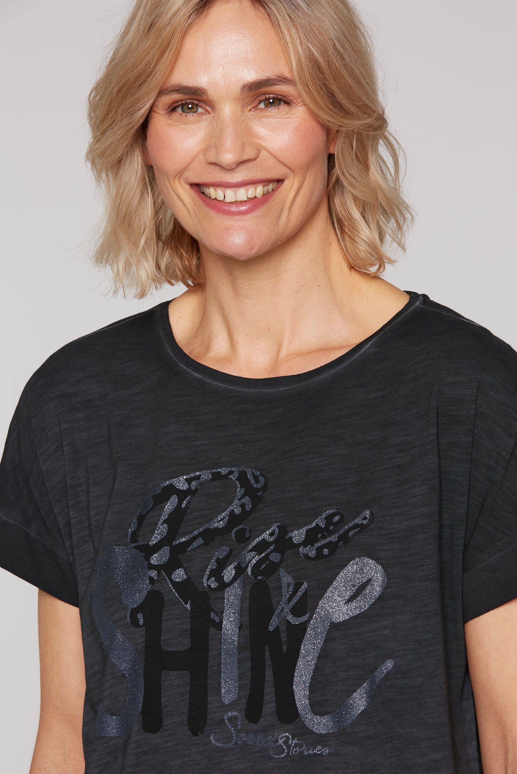 SOCCX Rundhalsshirt, mit Gummizug im Saum