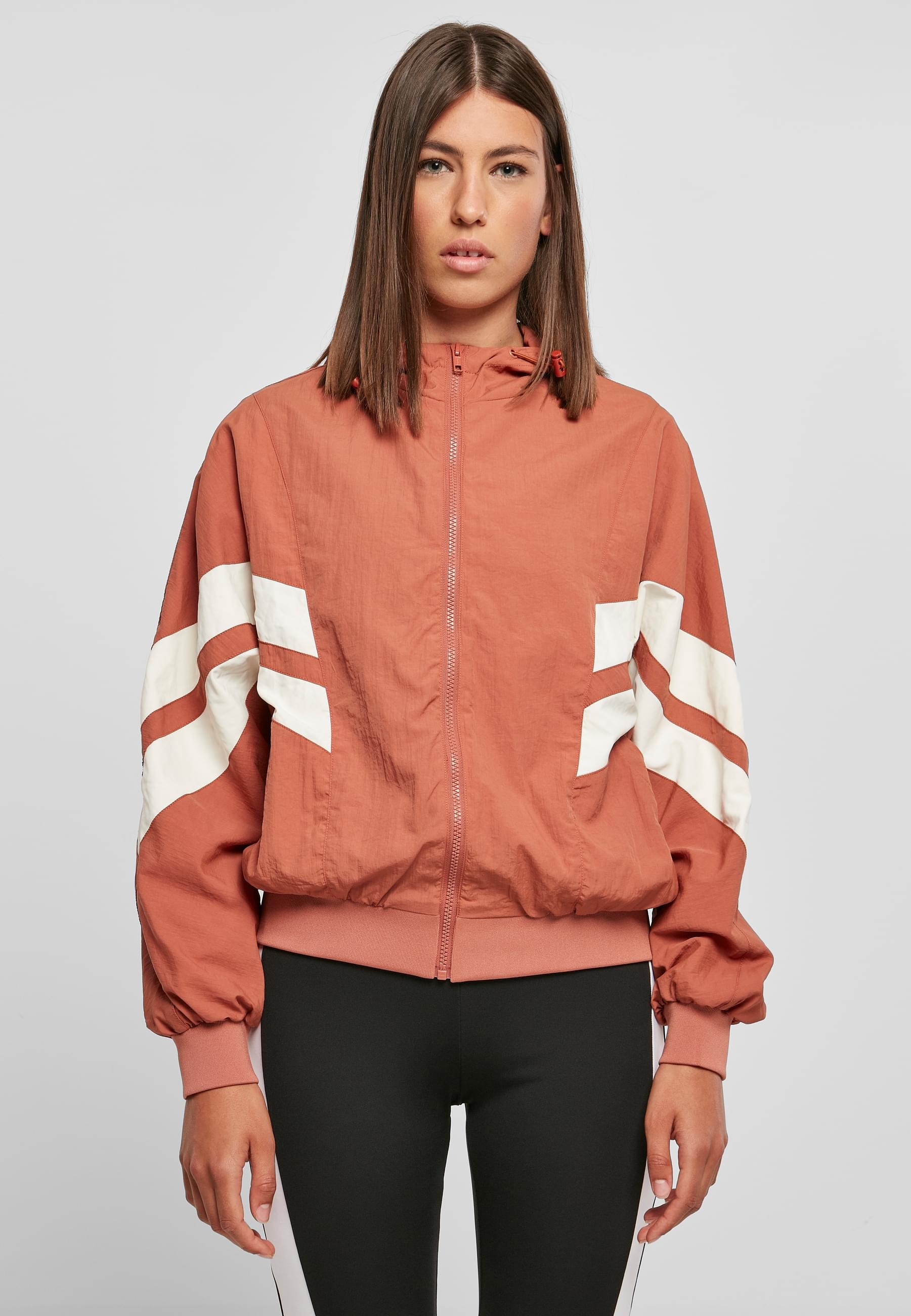 URBAN CLASSICS Allwetterjacke »Urban Classics Damen Ladies Crinkle Batwing Jacket«, (1 St.), mit Kapuze