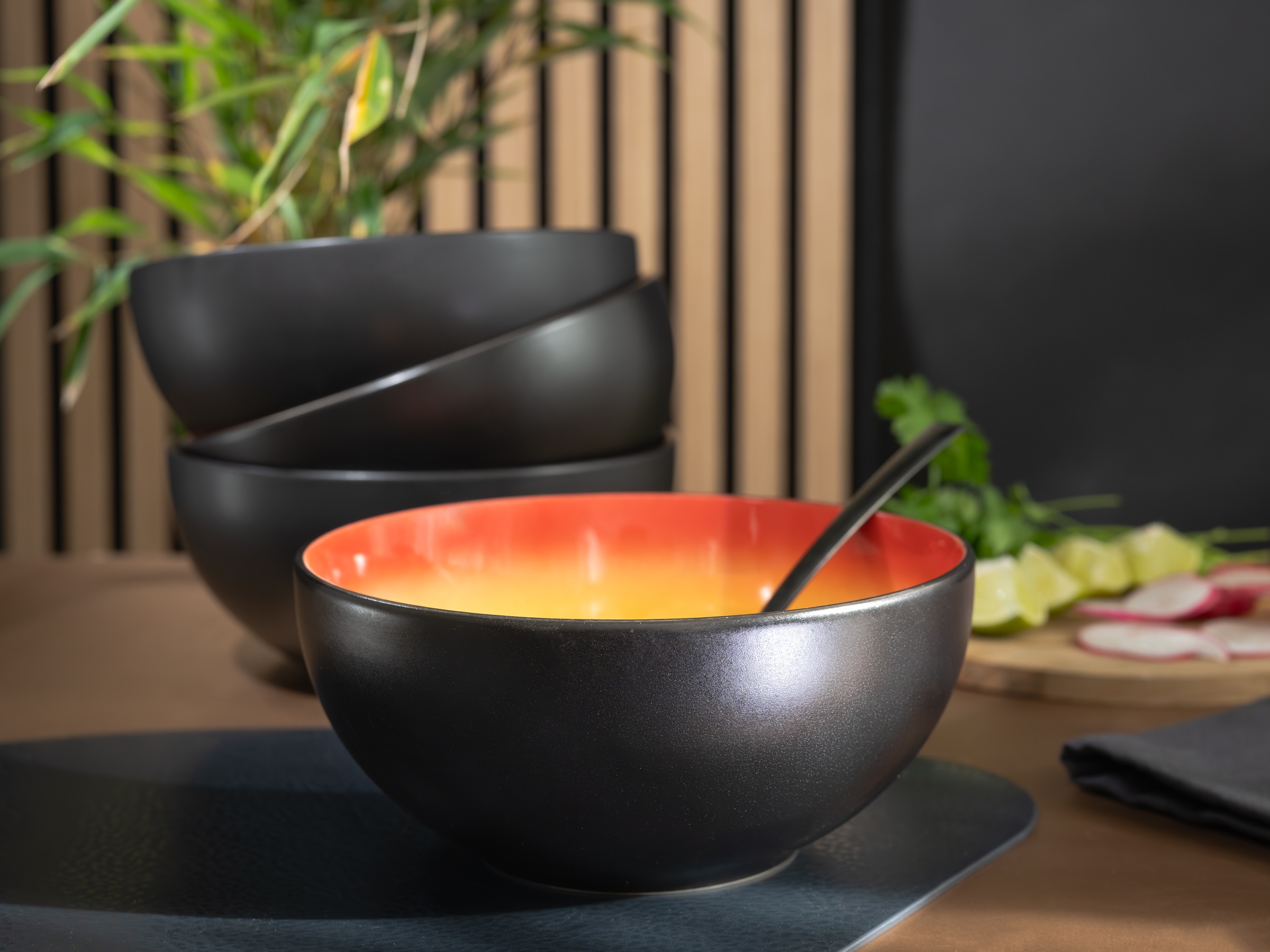 CreaTable Schüssel »Hot, Buddha Bowl, 4-tlg.« 4 aus Steinzeug Moderne Coupeform, außergewöhnliches Design