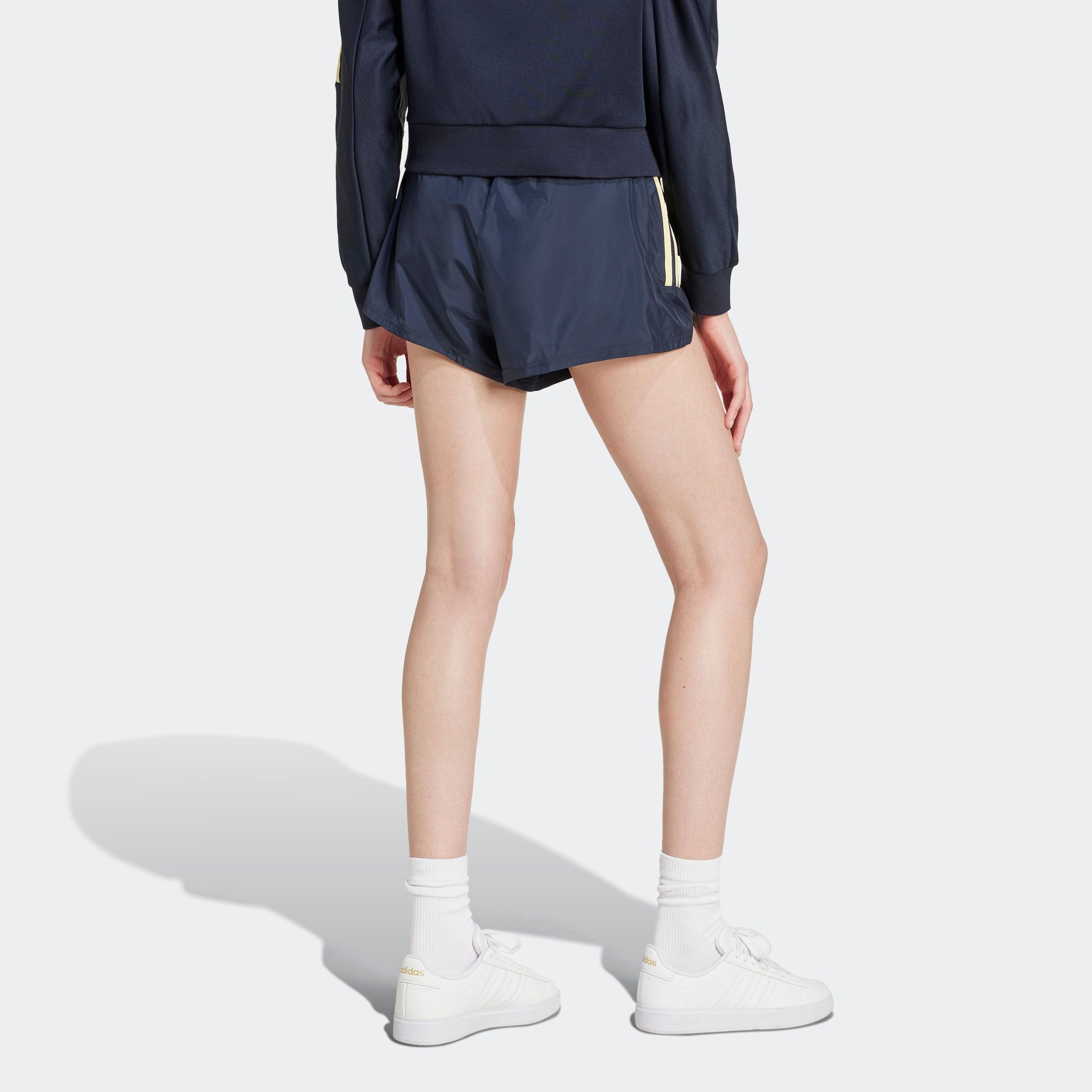 adidas Sportswear Shorts »TIRO CUT 3-STREIFEN SUMMER WOVEN«