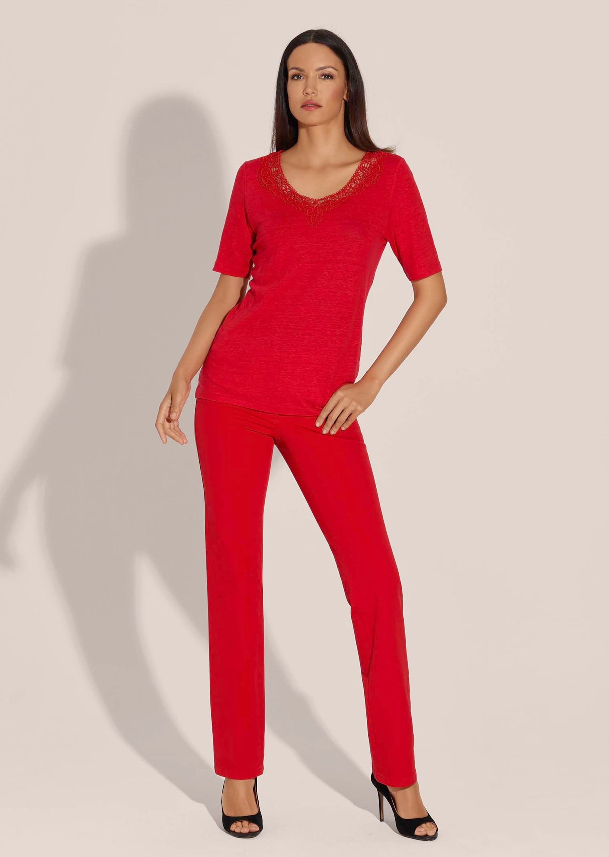 MADELEINE Kurzarmshirt "Shirt Kurzarm-Shirt aus Leinen mit feinem Spitzen-A günstig online kaufen