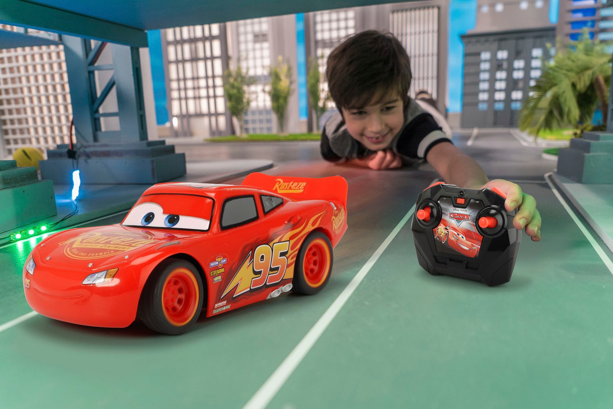 Dickie Toys RC-Auto »RC Cars 3 Lightning McQueen Turbo Racer, 2,4GHz«