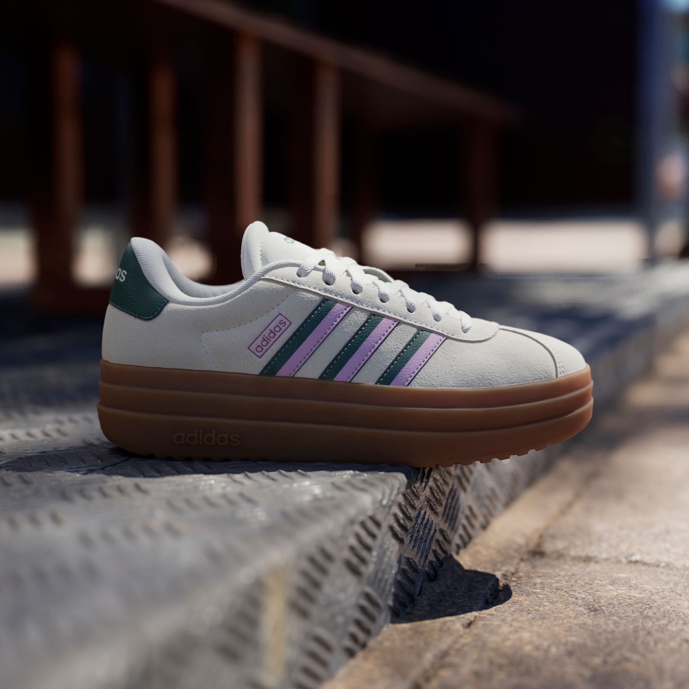 adidas Sportswear Sneaker »VL COURT BOLD«, Design auf den Spuren des adidas Gazelle Bold