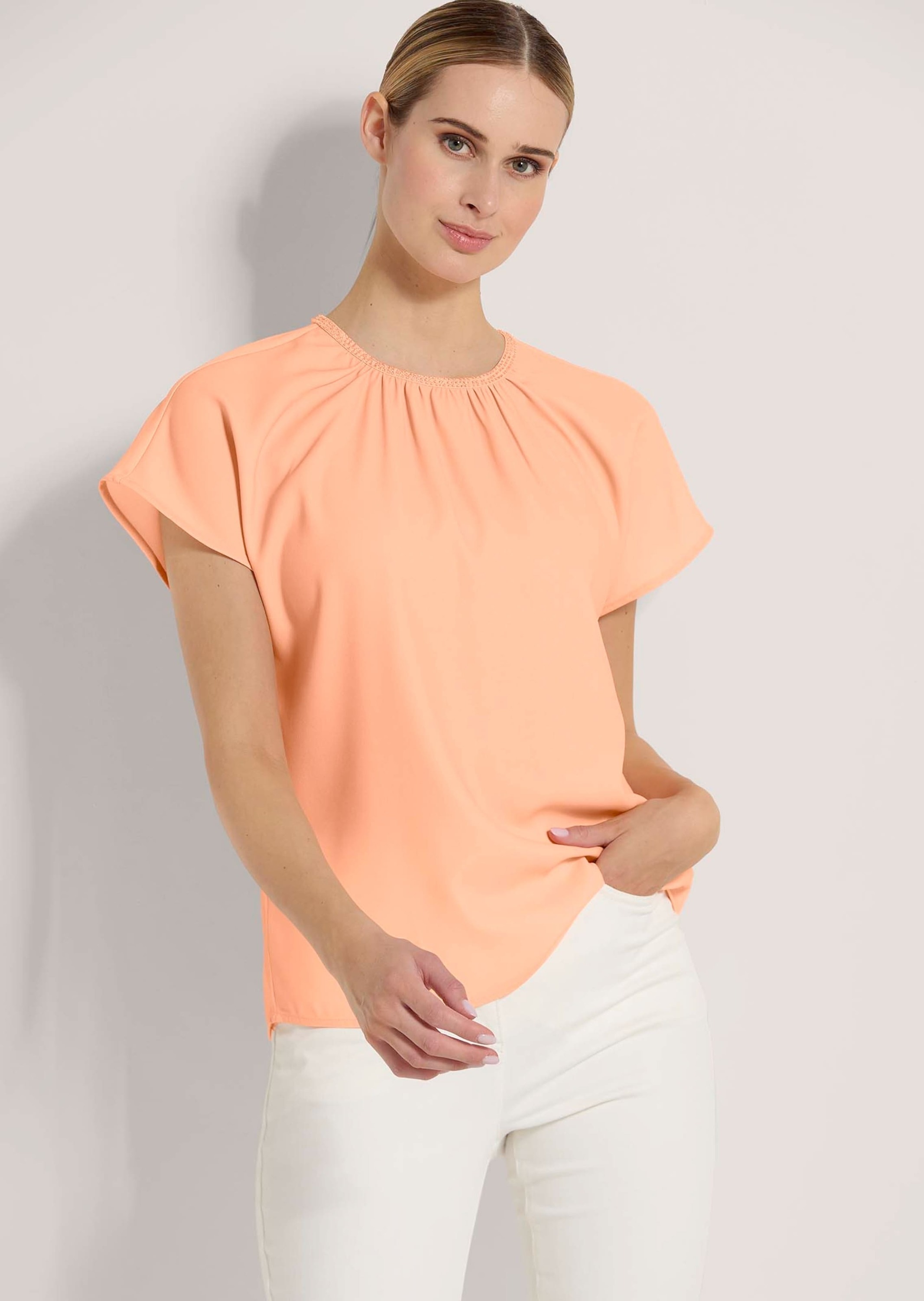 MADELEINE Shirtbluse "Blusenshirt Blusenshirt mit Glanz-Akzent" günstig online kaufen