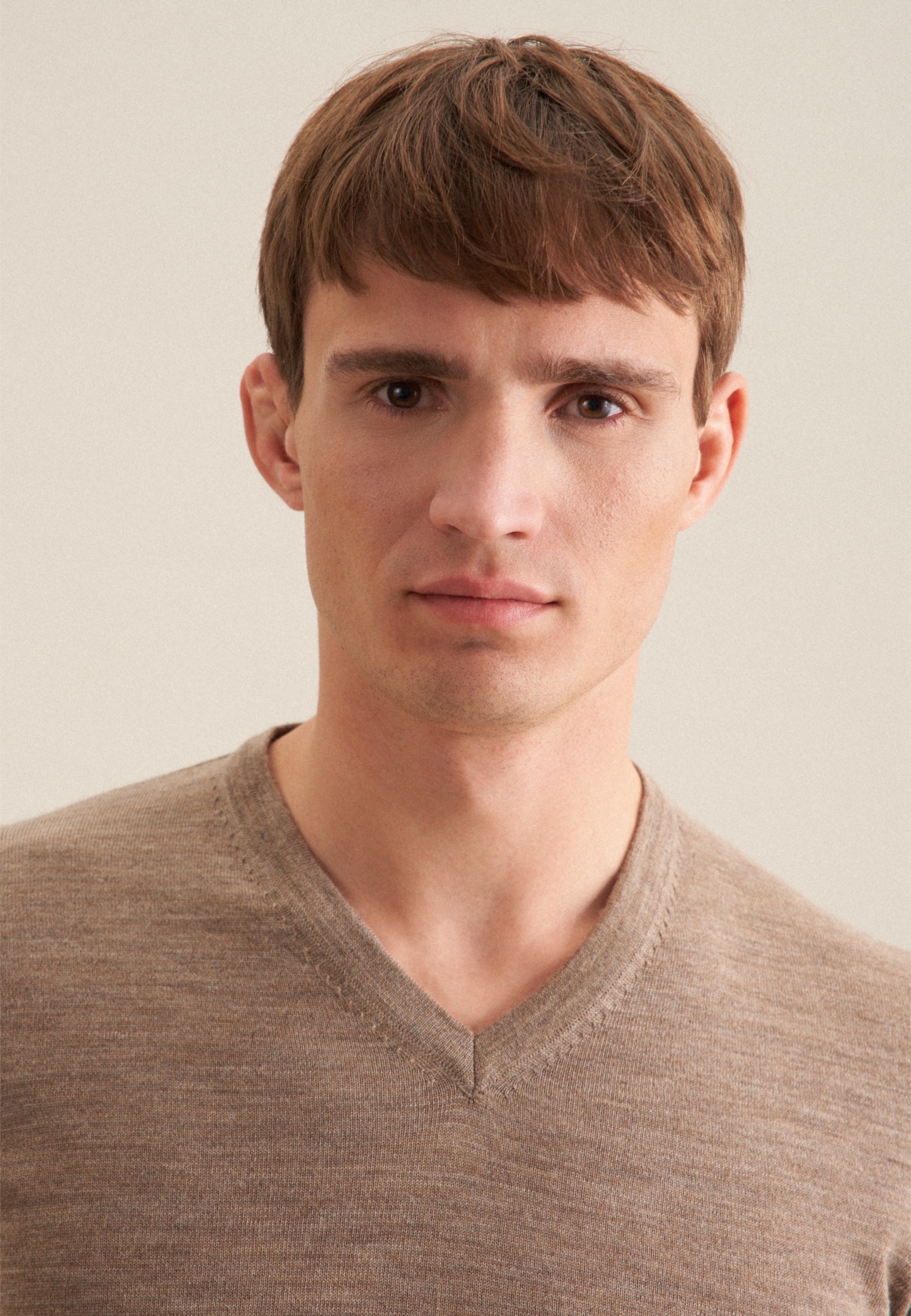 Thumbnail - seidensticker Strickpullover "Schwarze Rose" V-Neck Uni