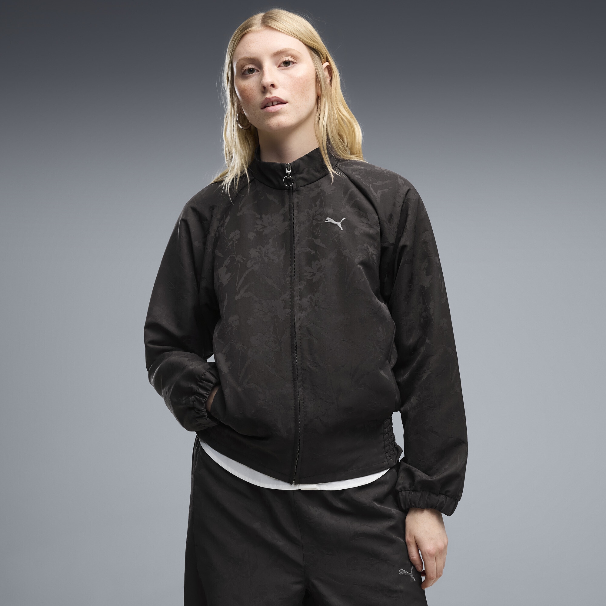 PUMA Trainingsjacke »Essentials Elevated Darling Trainingsjacke Damen«