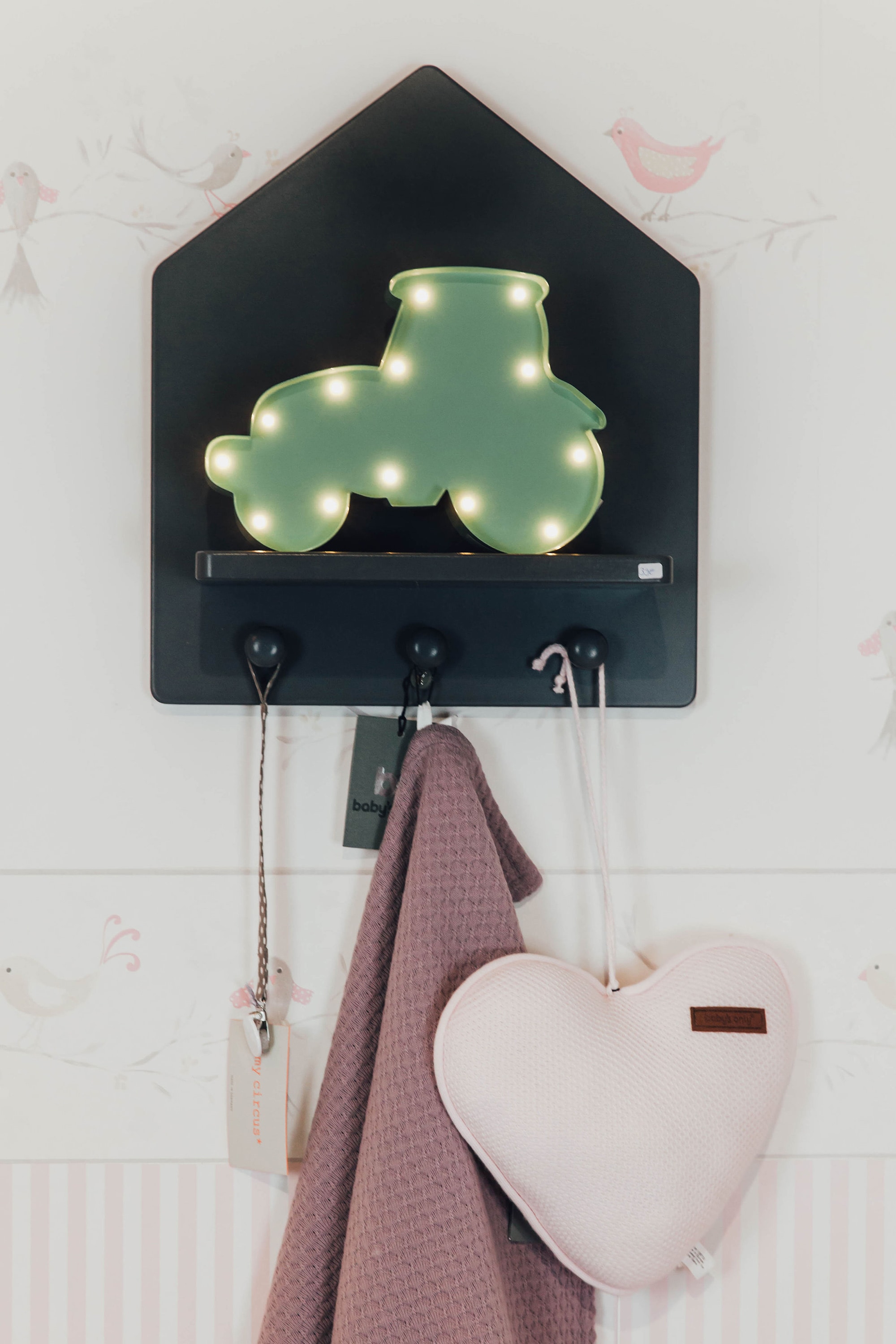 MARQUEE LIGHTS LED Dekolicht »Traktor«, 13 flammig, Leuchtmittel LED-Modul | LED fest integriert, Wandlampe, Tischlampe Tractor, Bulldog 13 Leuchtmittel - 23x17 cm